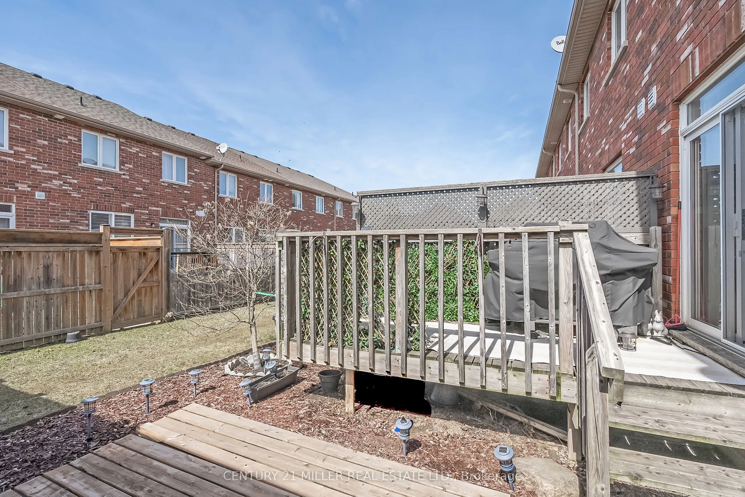 45 Seabreeze Crescent, #19