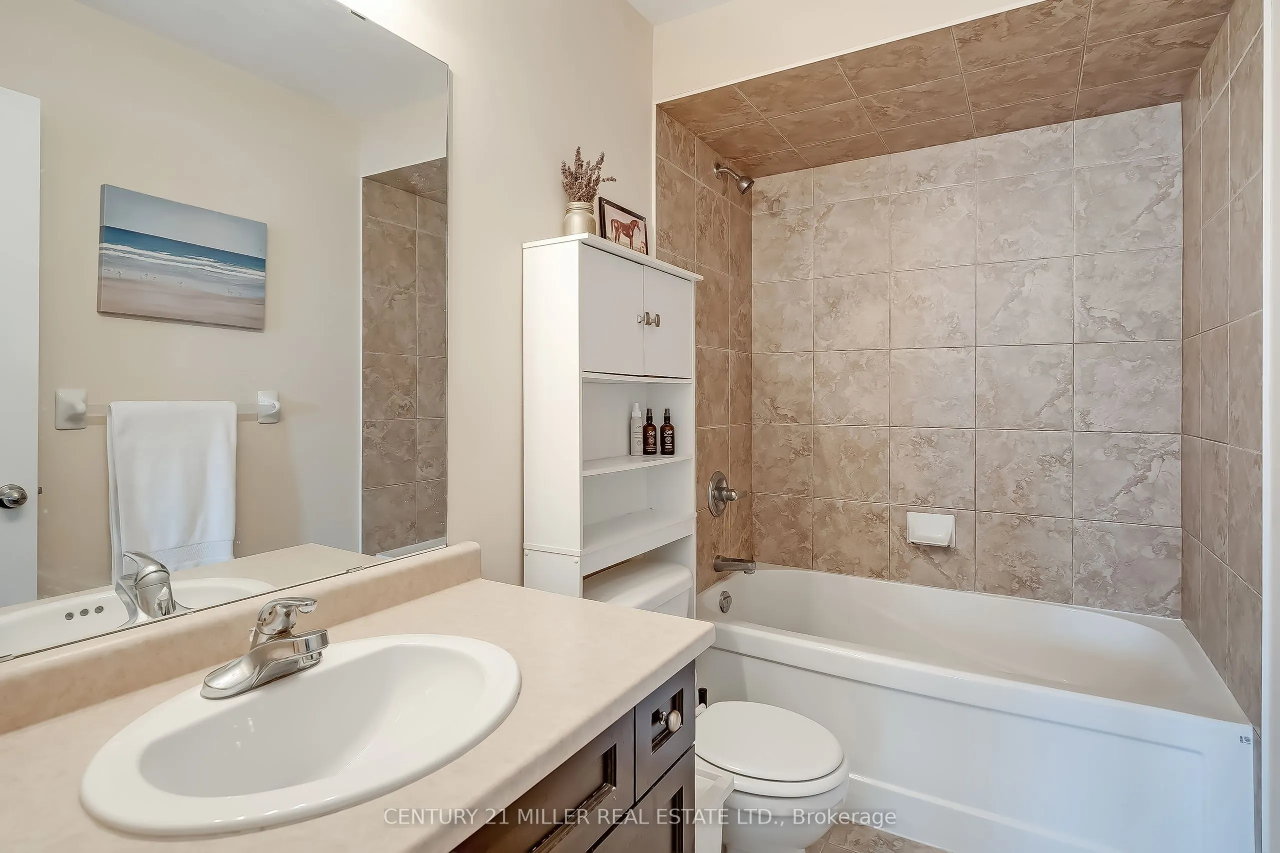 45 Seabreeze Crescent, #19