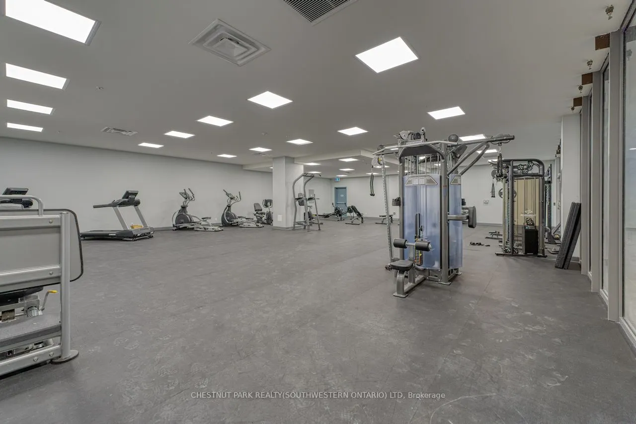 652 Princess Street, #925