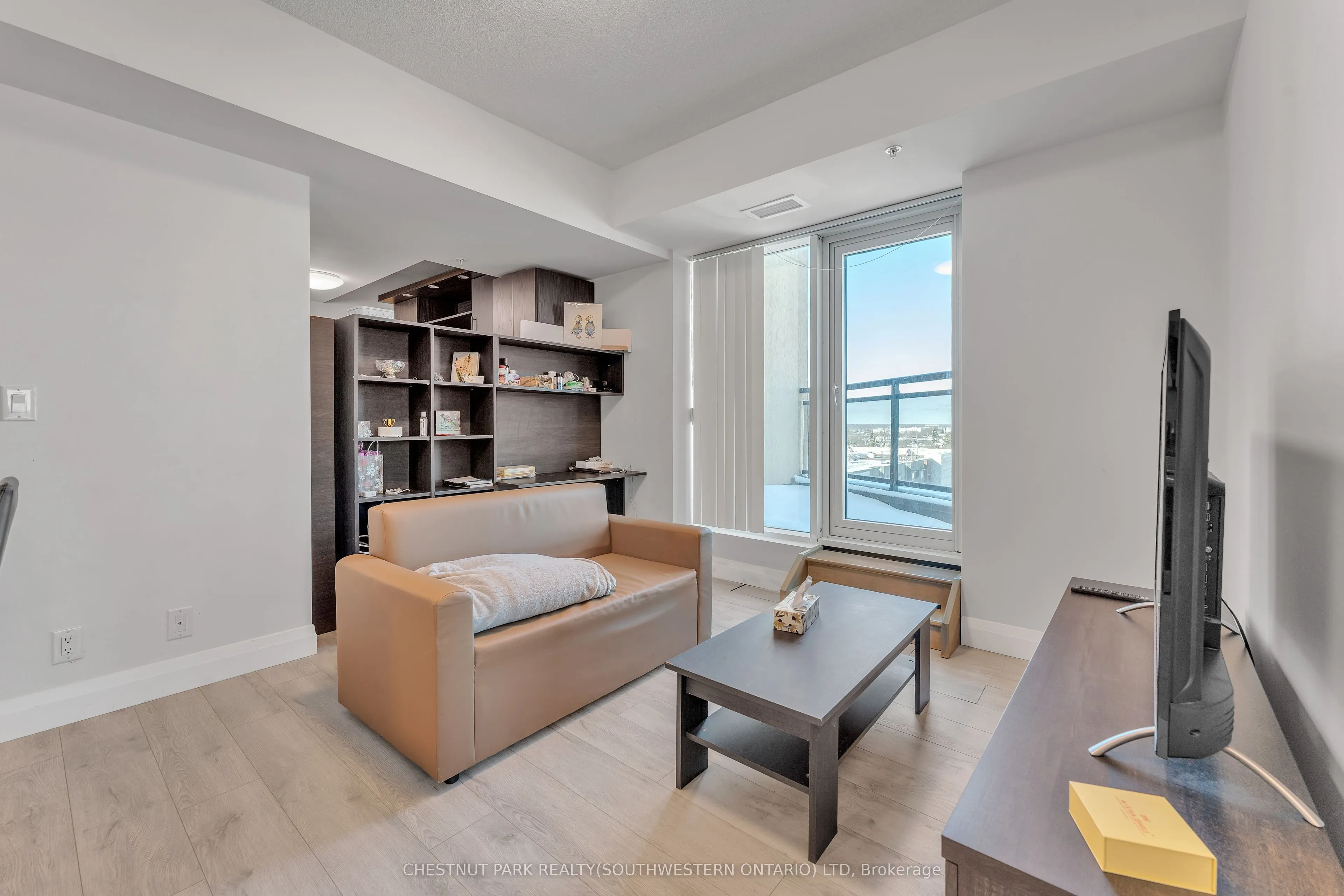 652 Princess Street, #925