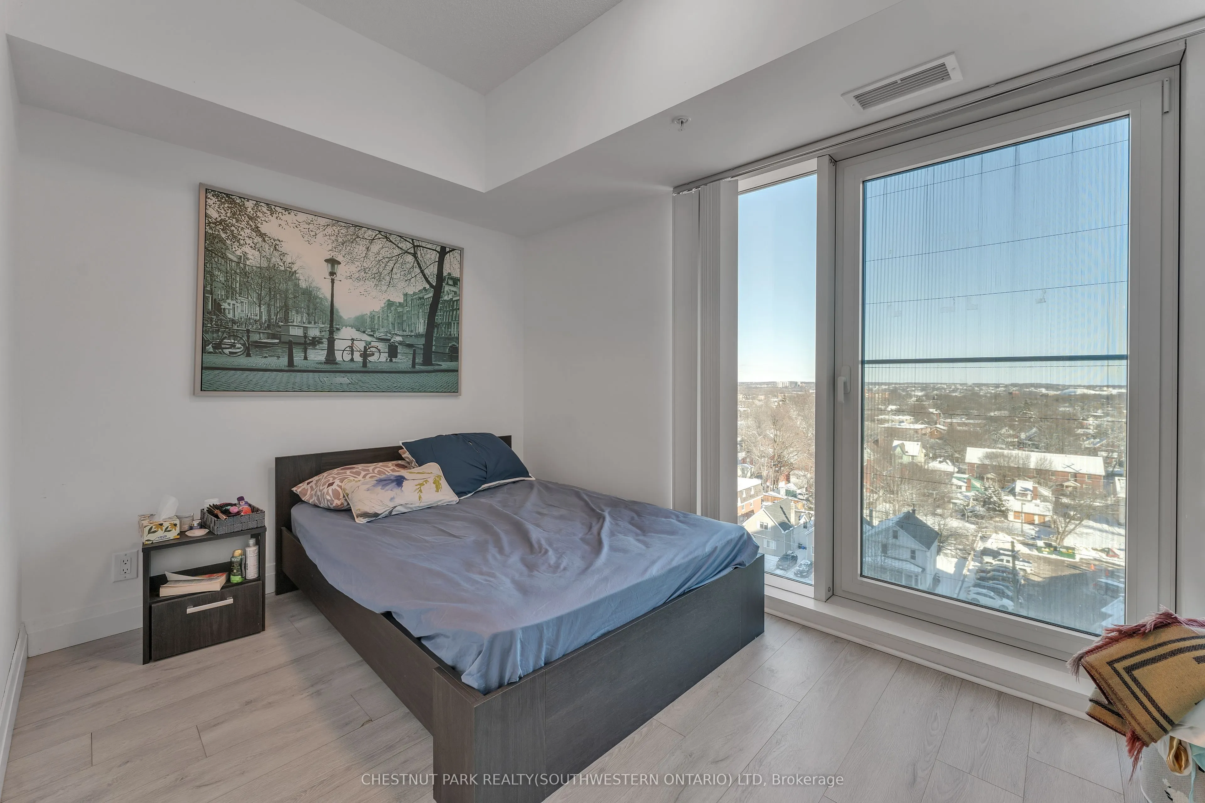 652 Princess Street, #925