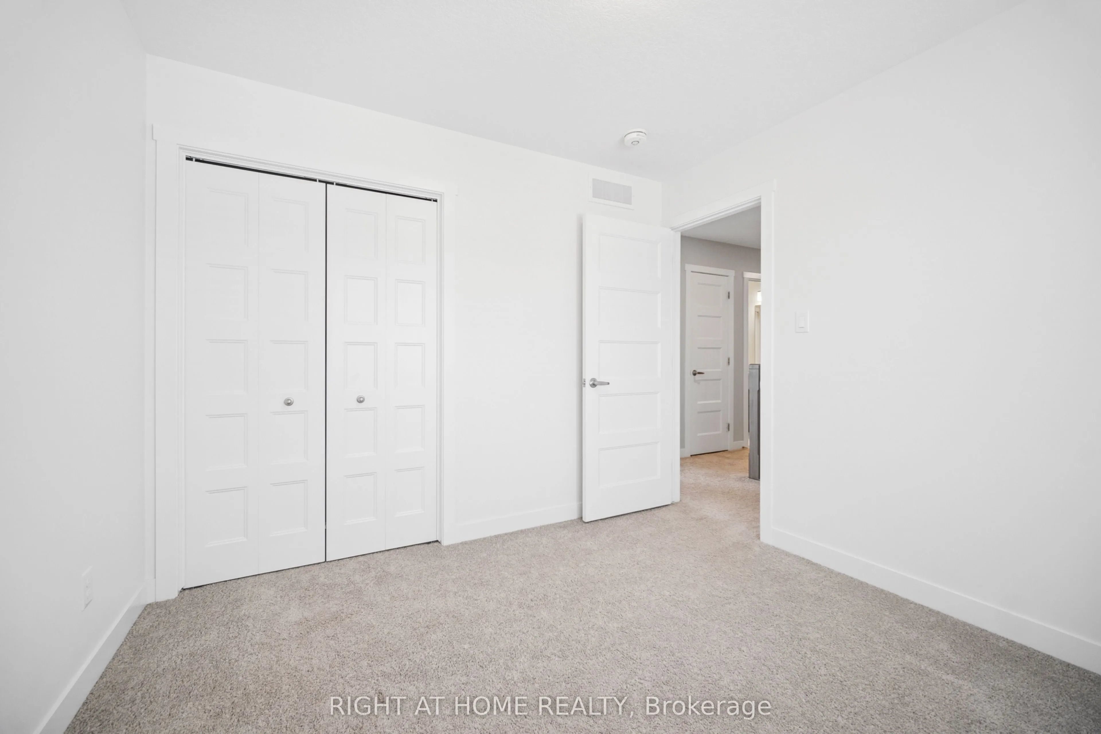 24 Oakmont Street