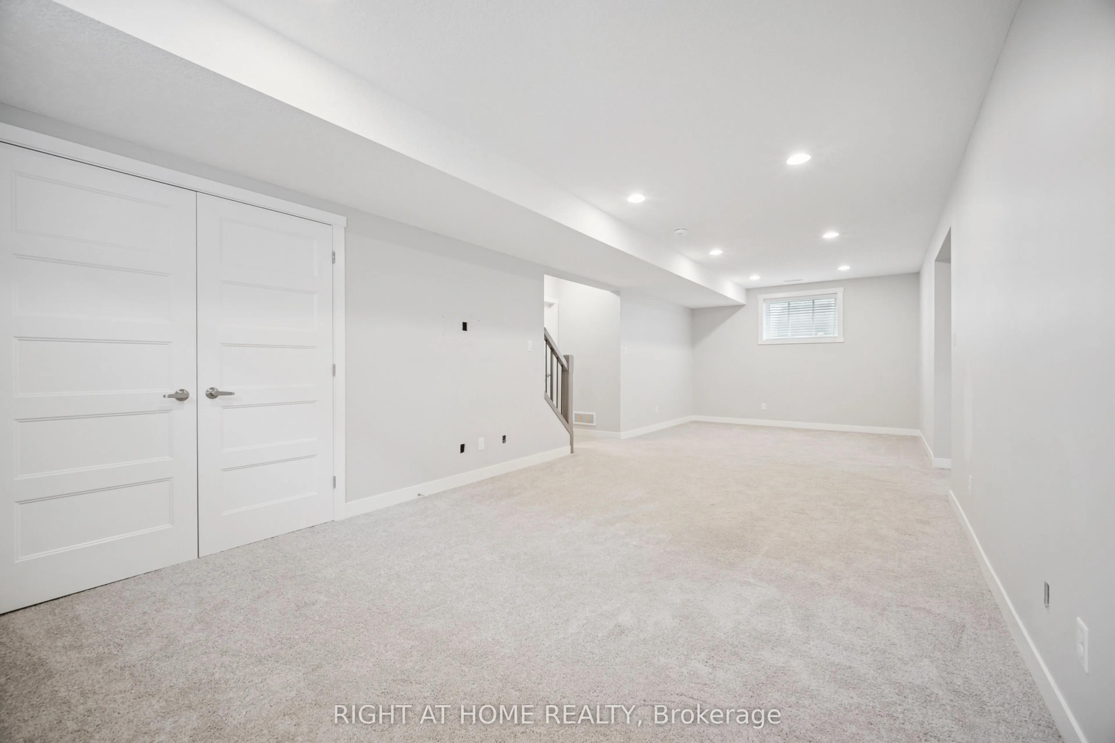 24 Oakmont Street