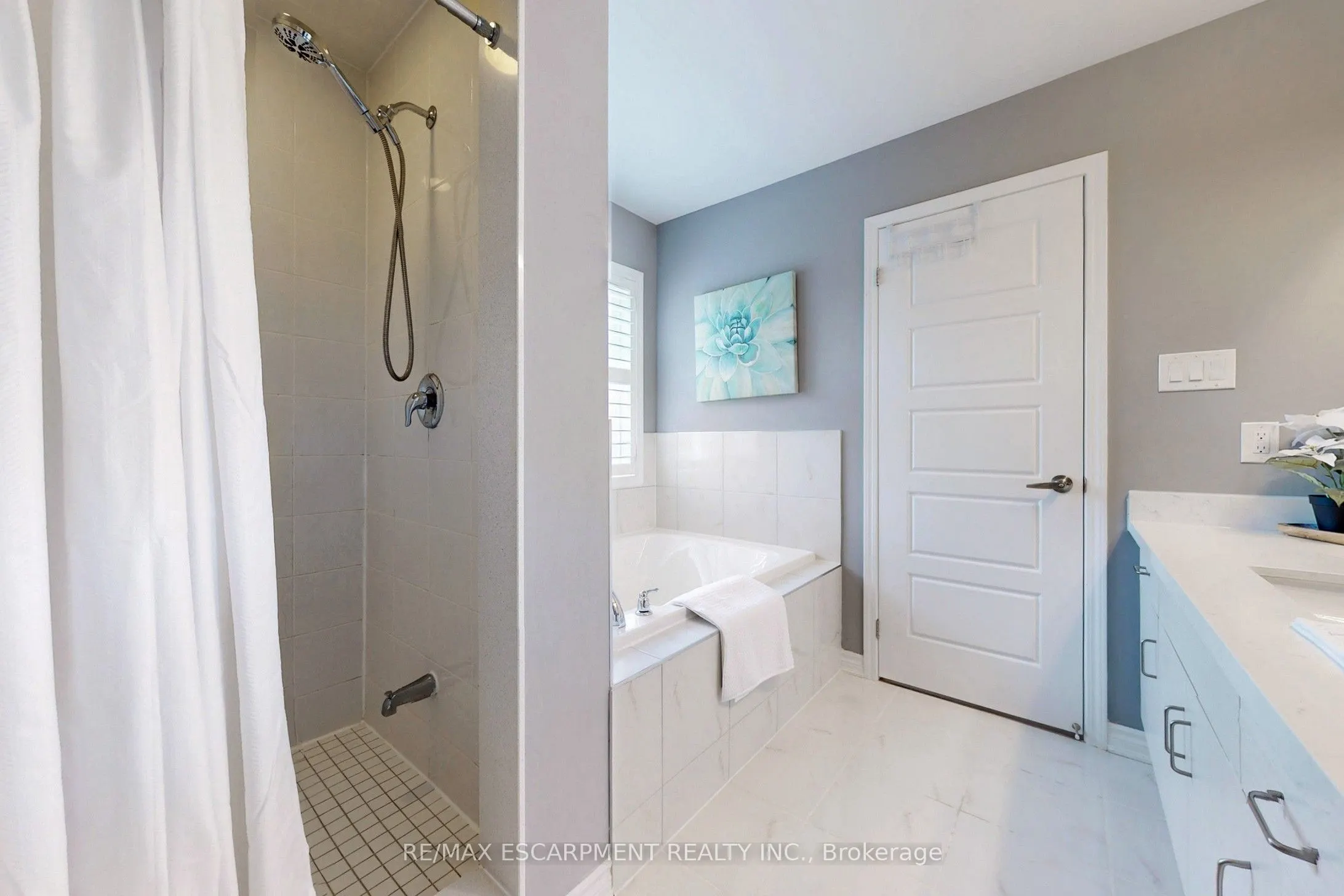 230 Avonsyde Boulevard, #37