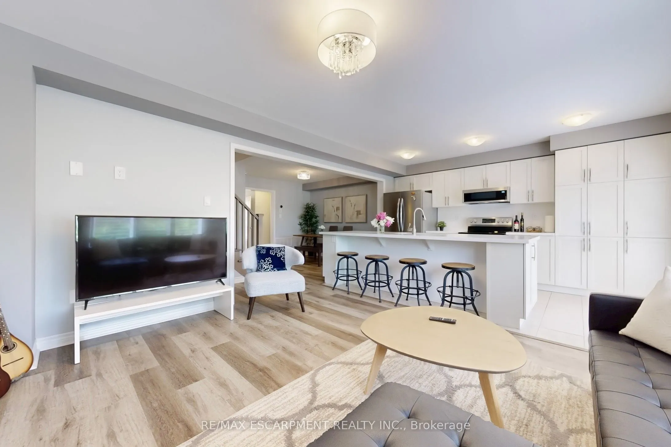 230 Avonsyde Boulevard, #37