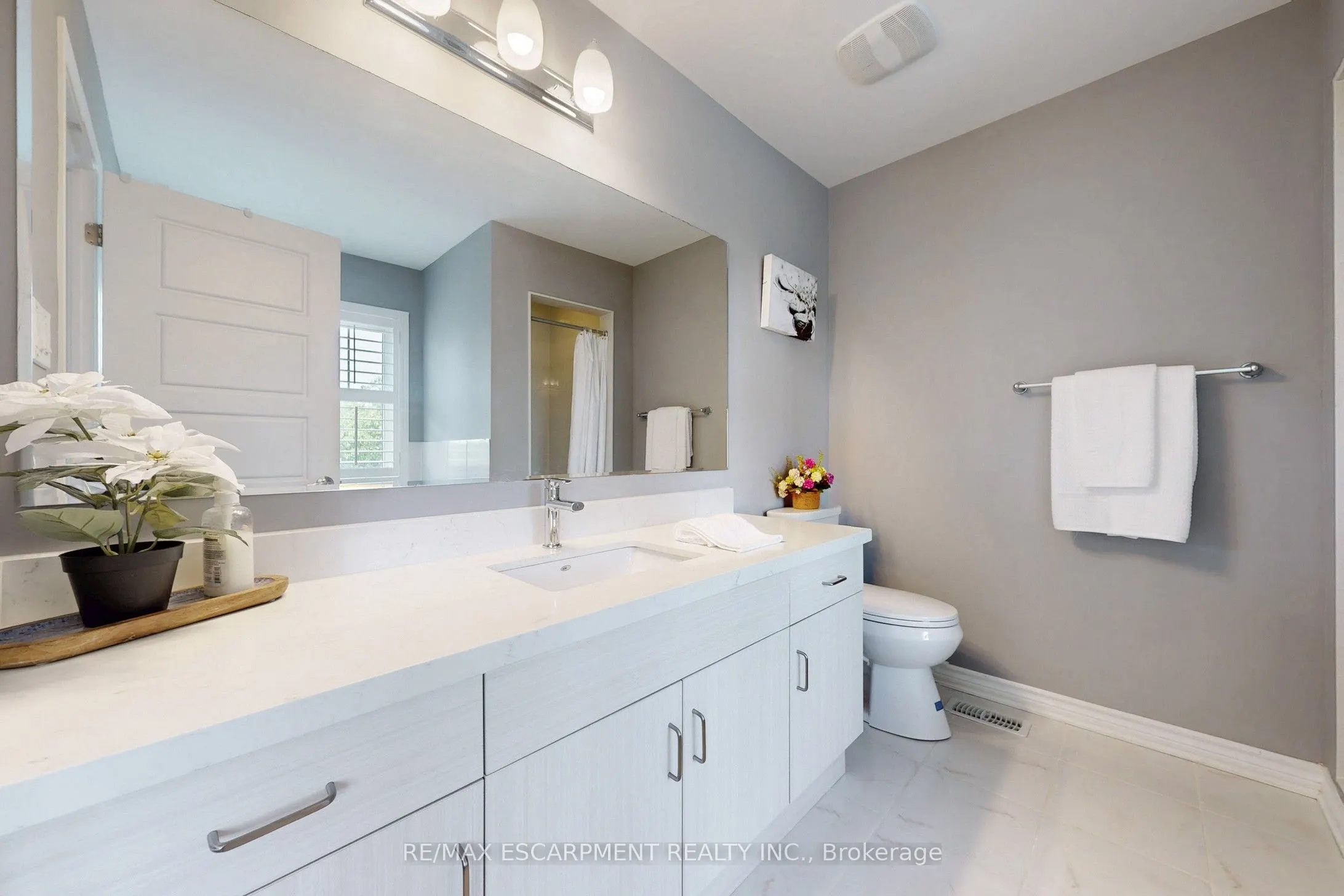 230 Avonsyde Boulevard, #37