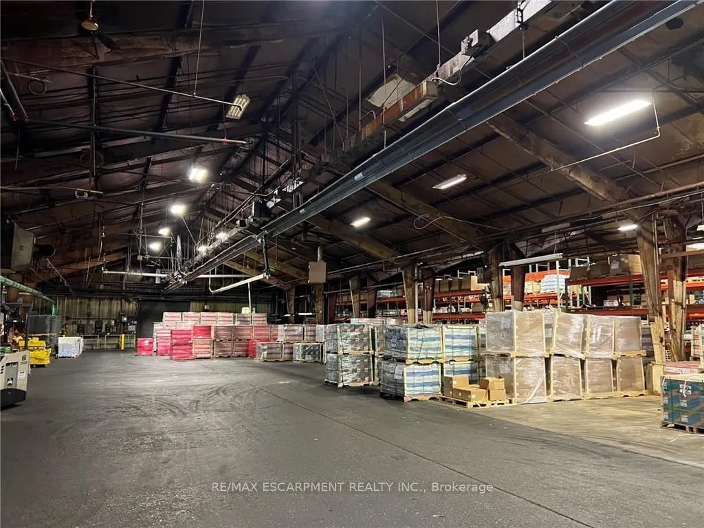 390 Second Avenue W, #1