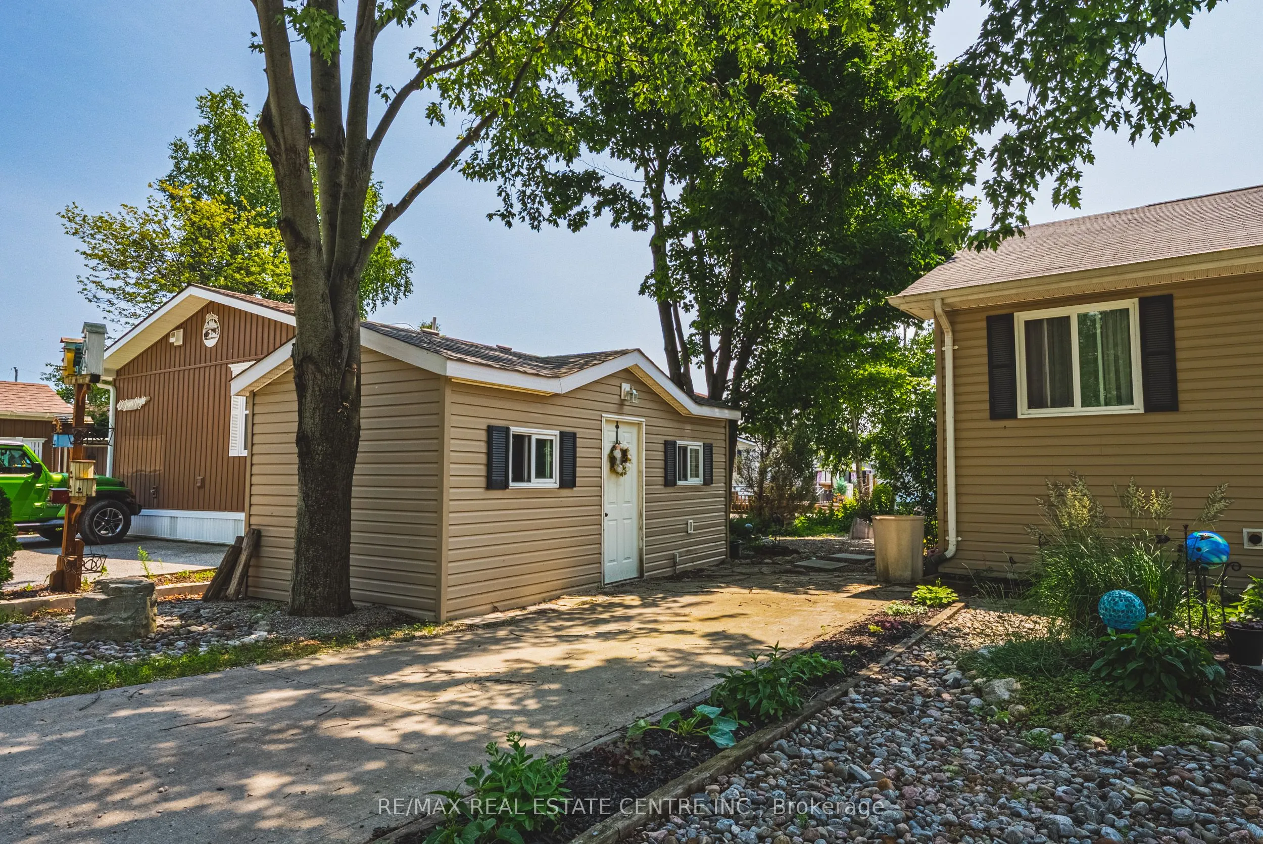 38 JASPER PVT Heights