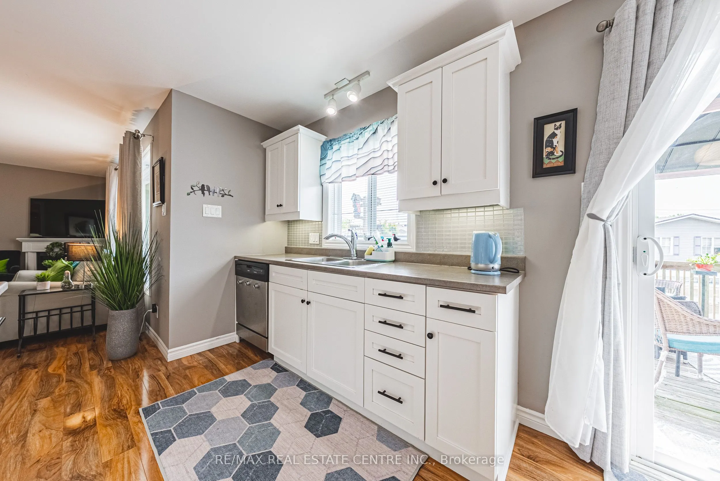 38 JASPER PVT Heights