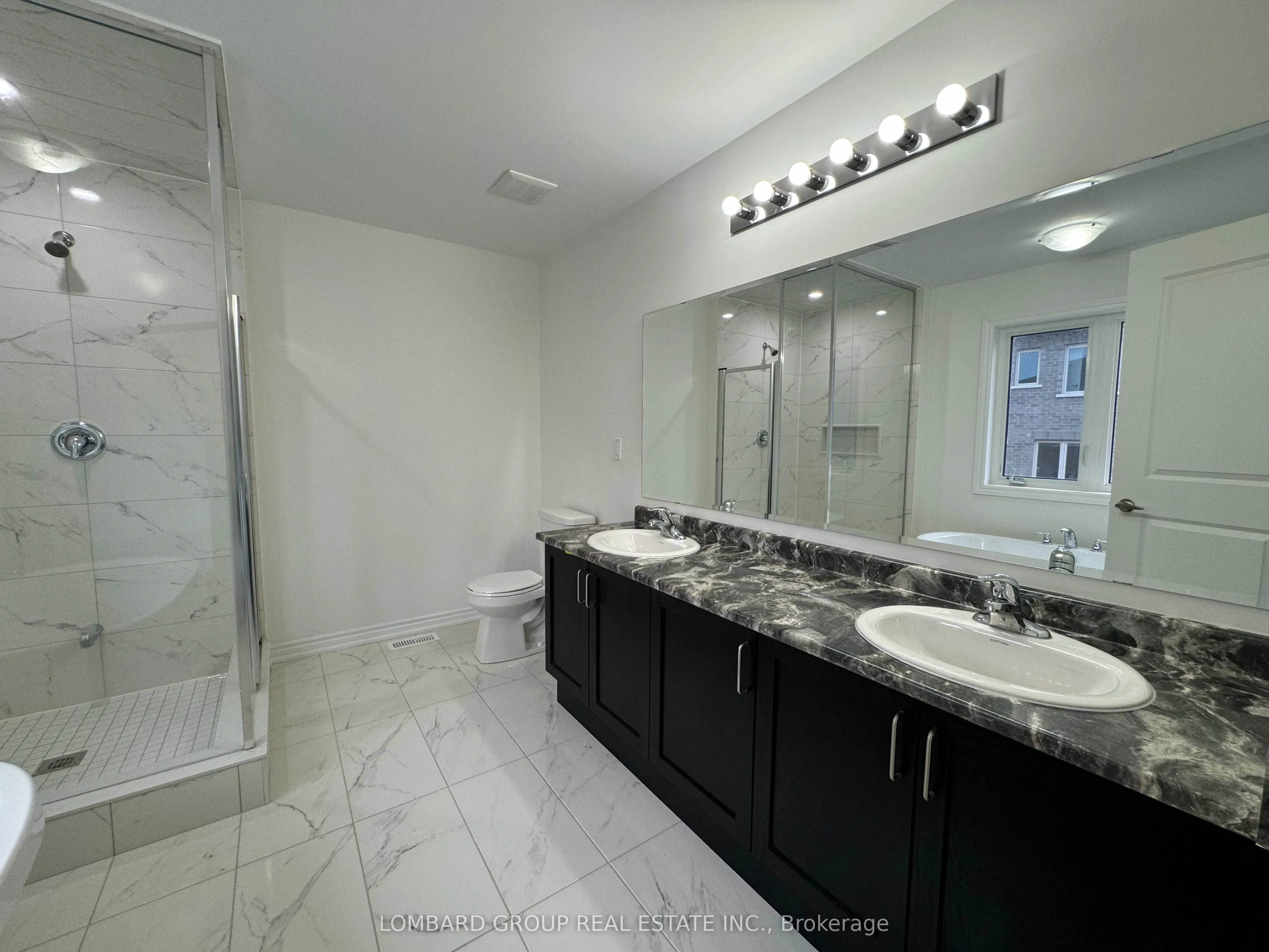 21 Stanley Leitch Drive