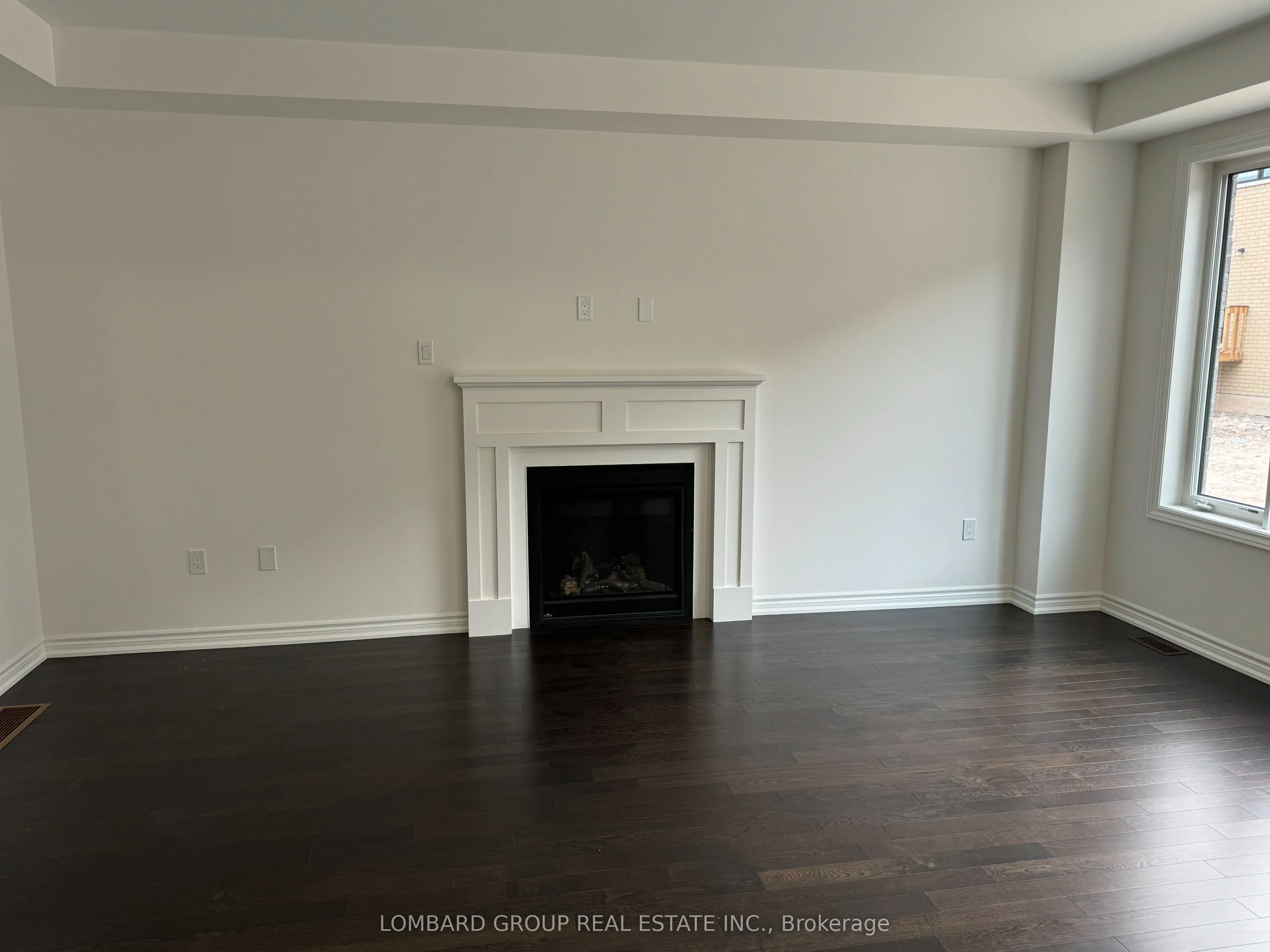 21 Stanley Leitch Drive