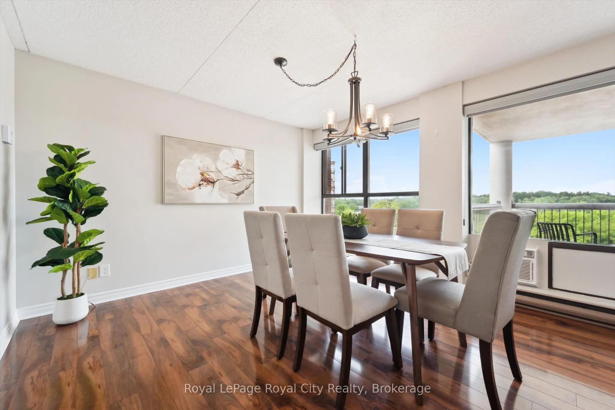 22 Marilyn Drive, #501