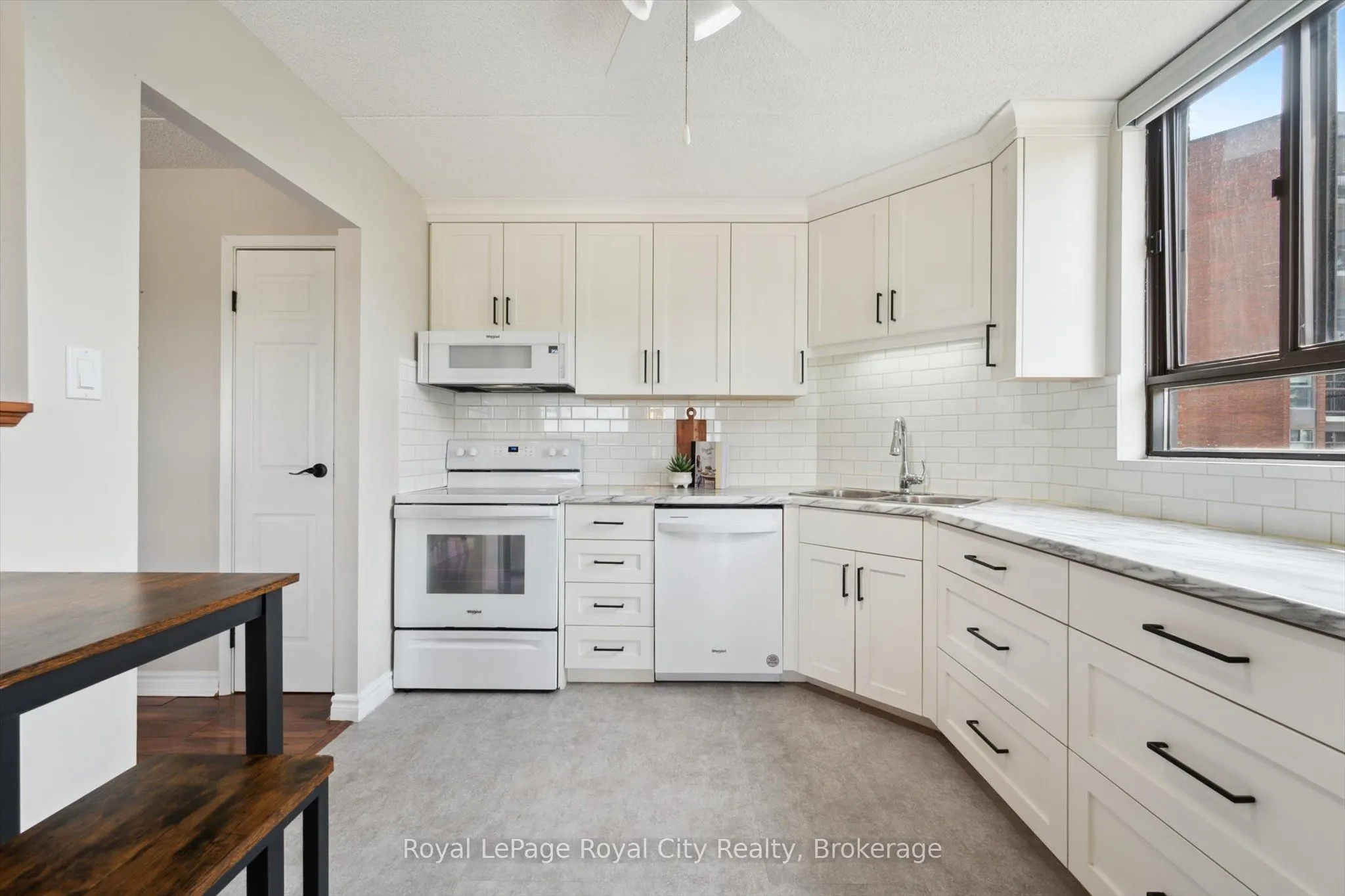 22 Marilyn Drive, #501