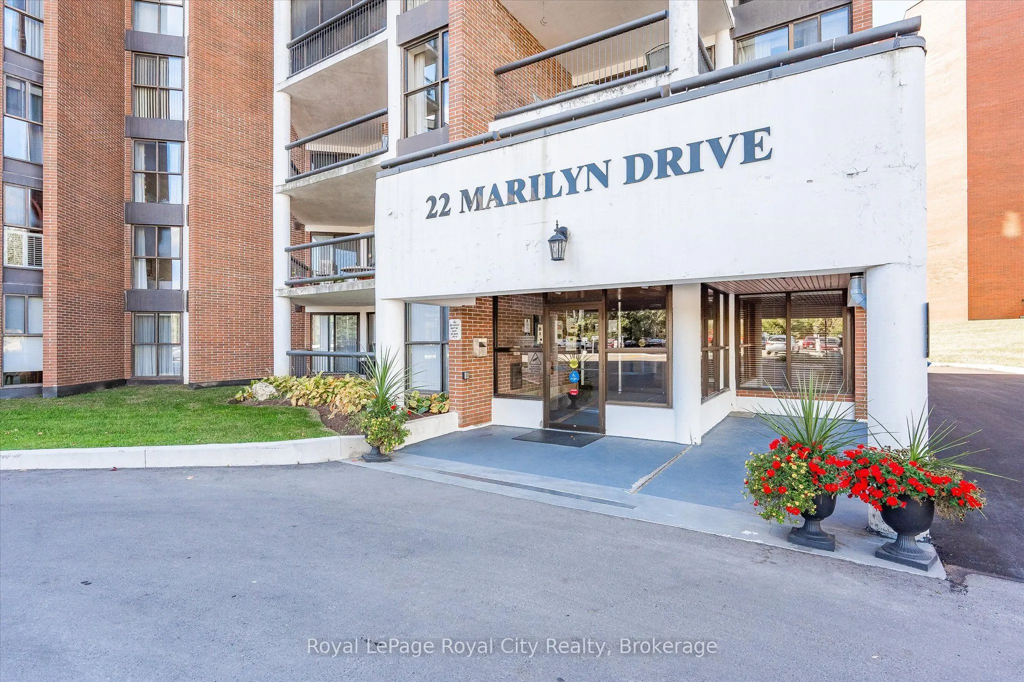 22 Marilyn Drive, #501