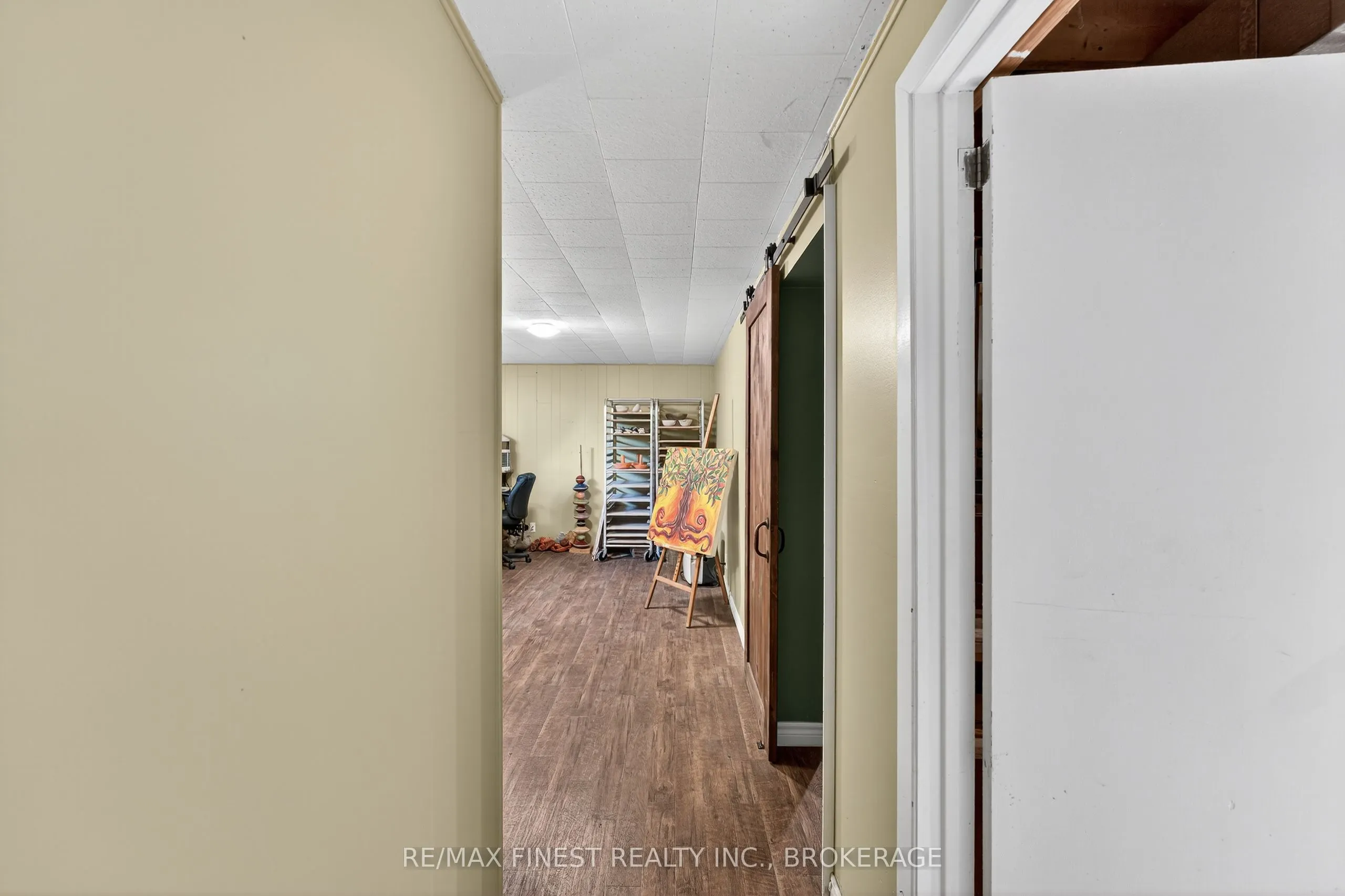 23 Diamond Crescent
