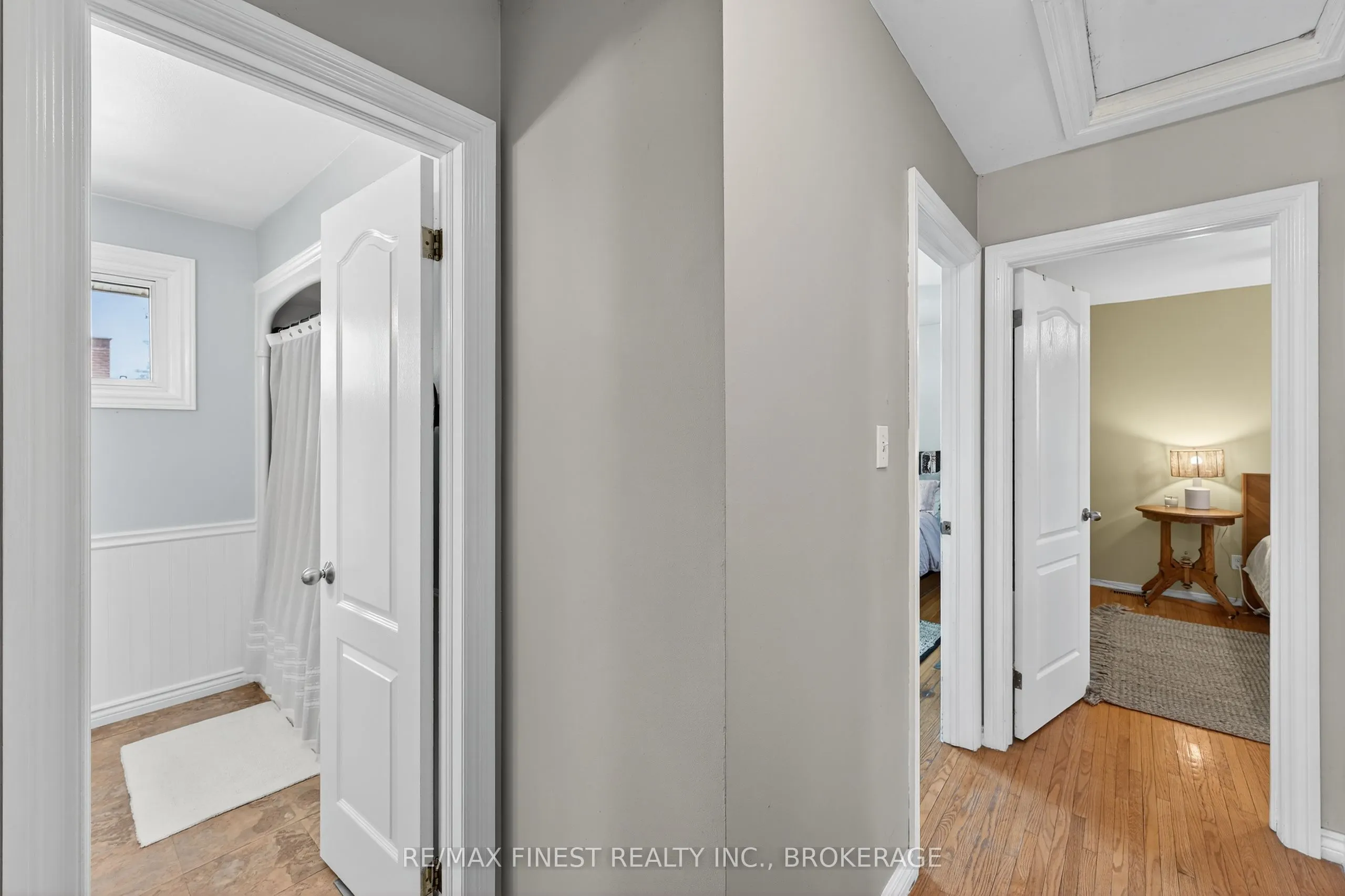 23 Diamond Crescent