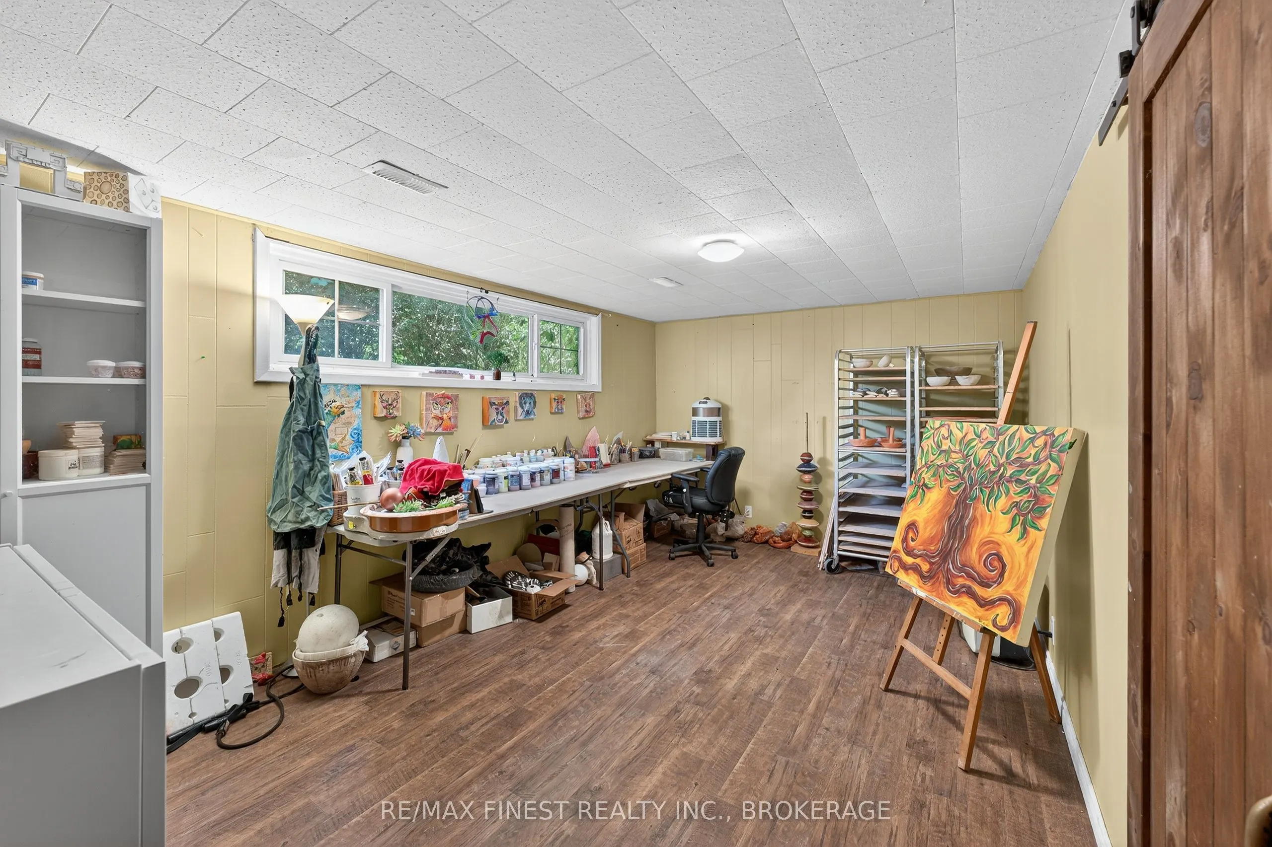 23 Diamond Crescent