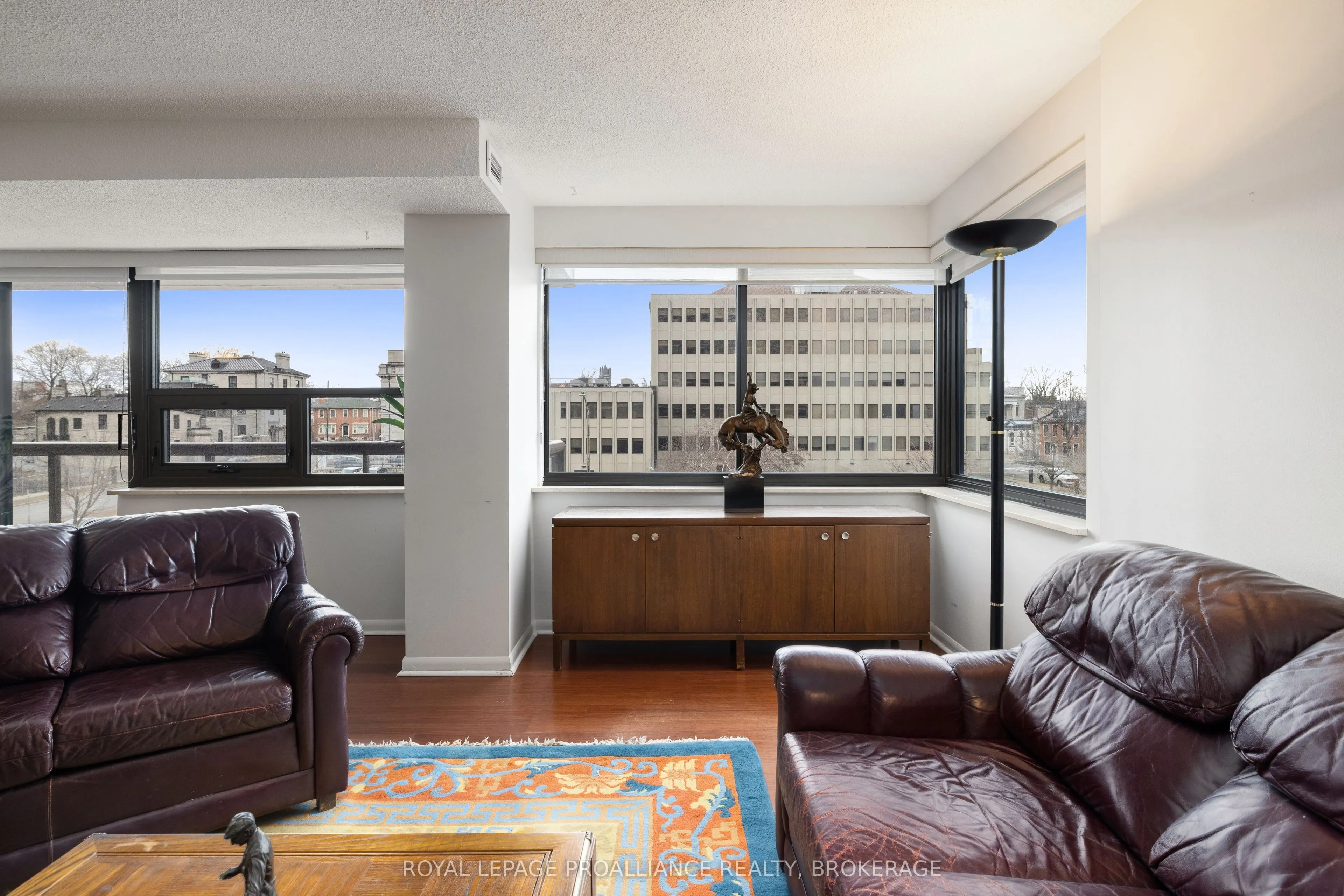 165 Ontario Street, #301