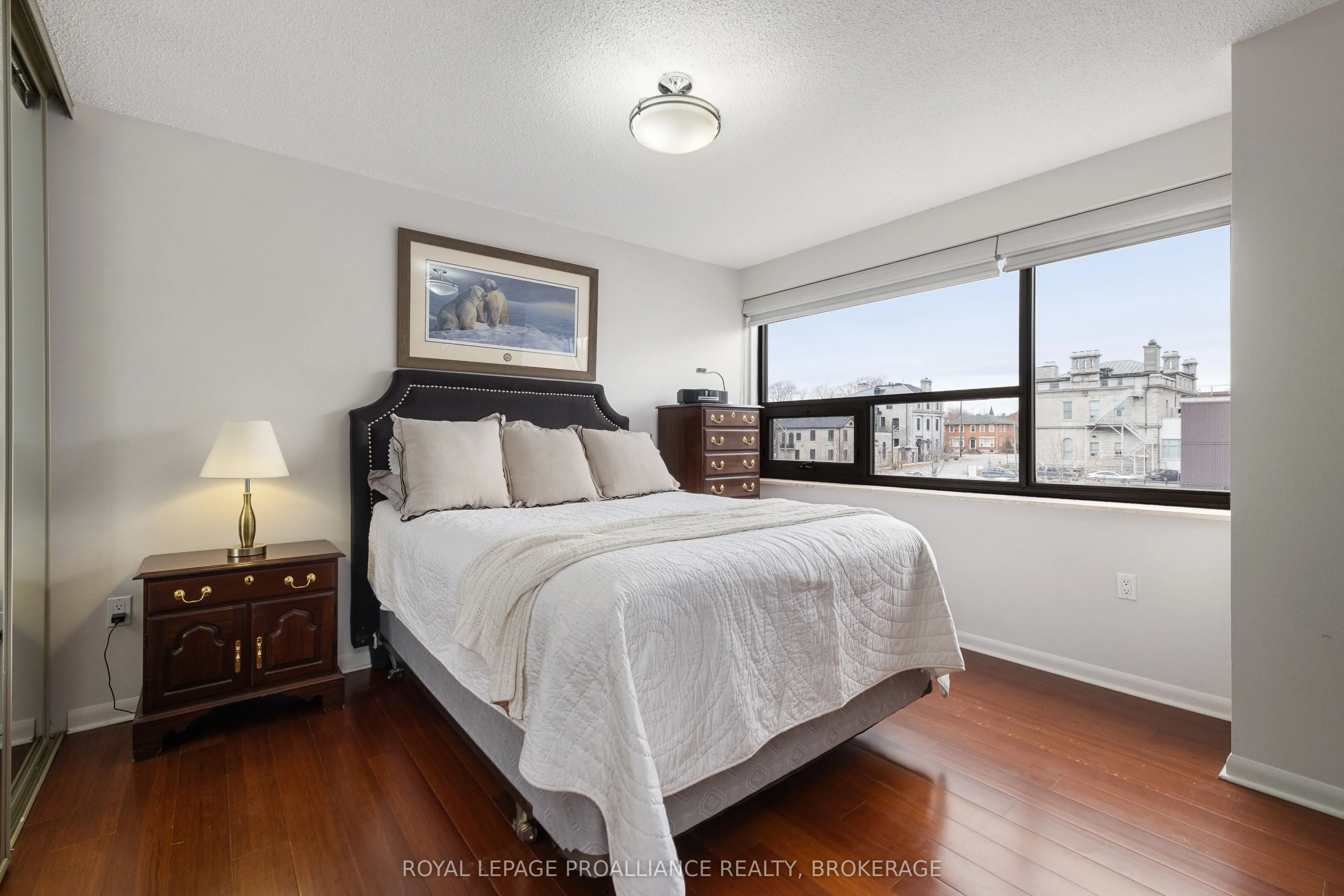 165 Ontario Street, #301