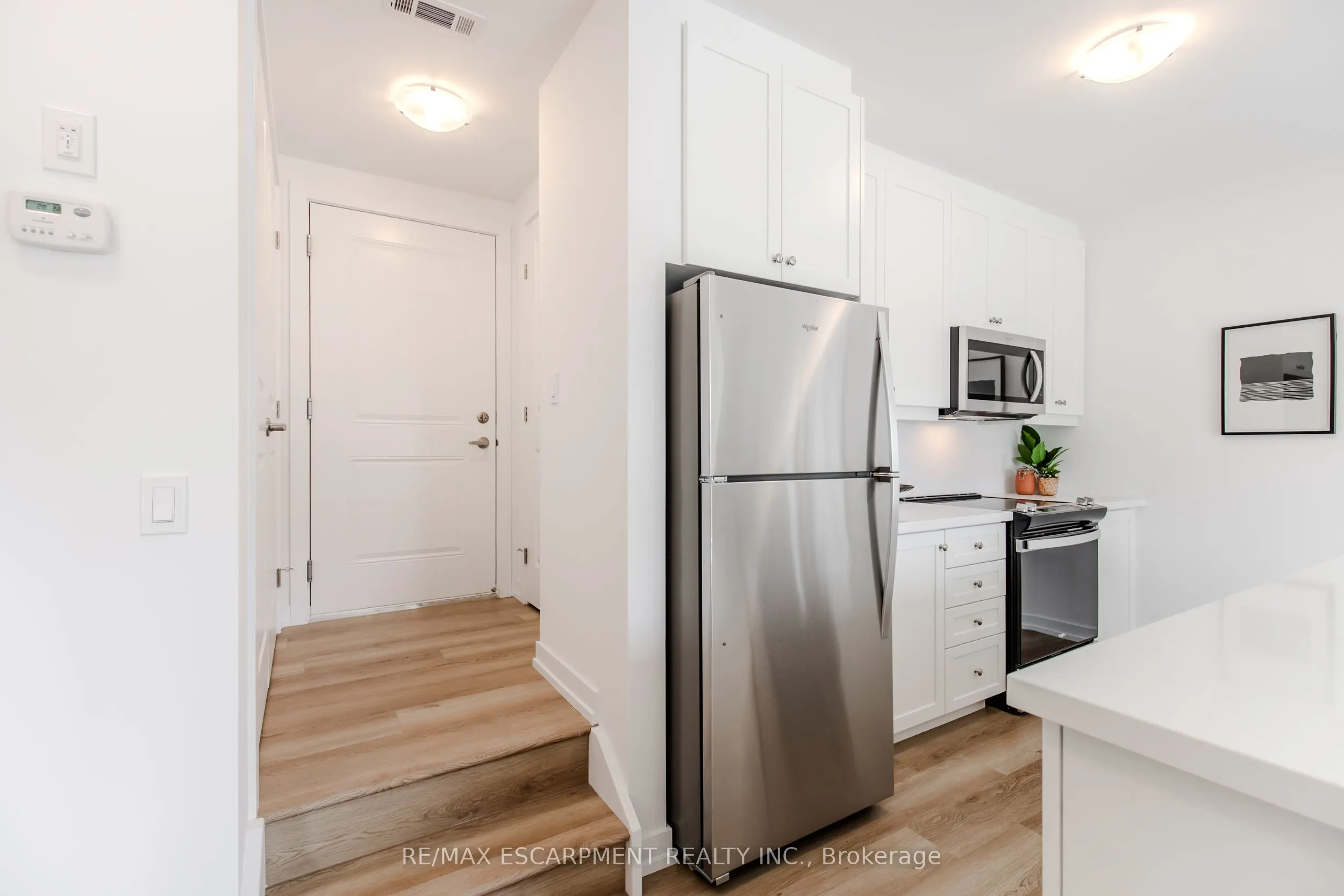 249 Burke Street, #0