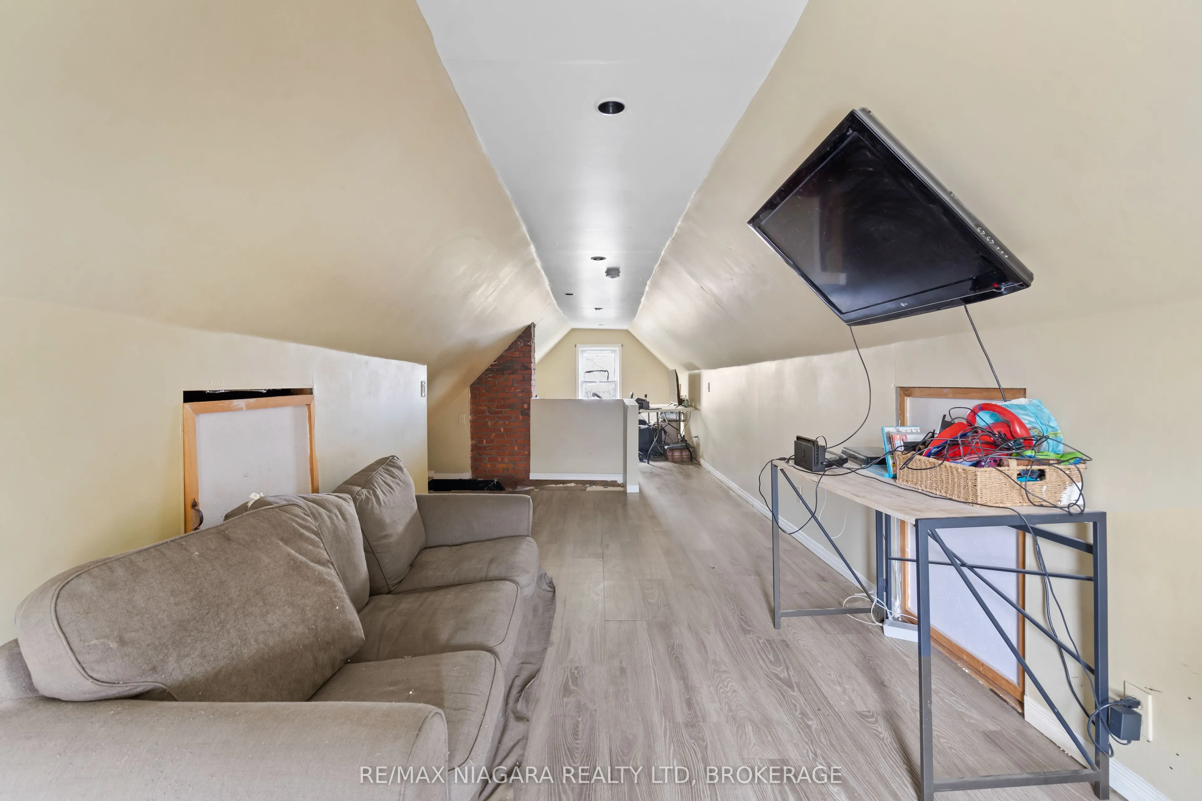 4761 EPWORTH Circle