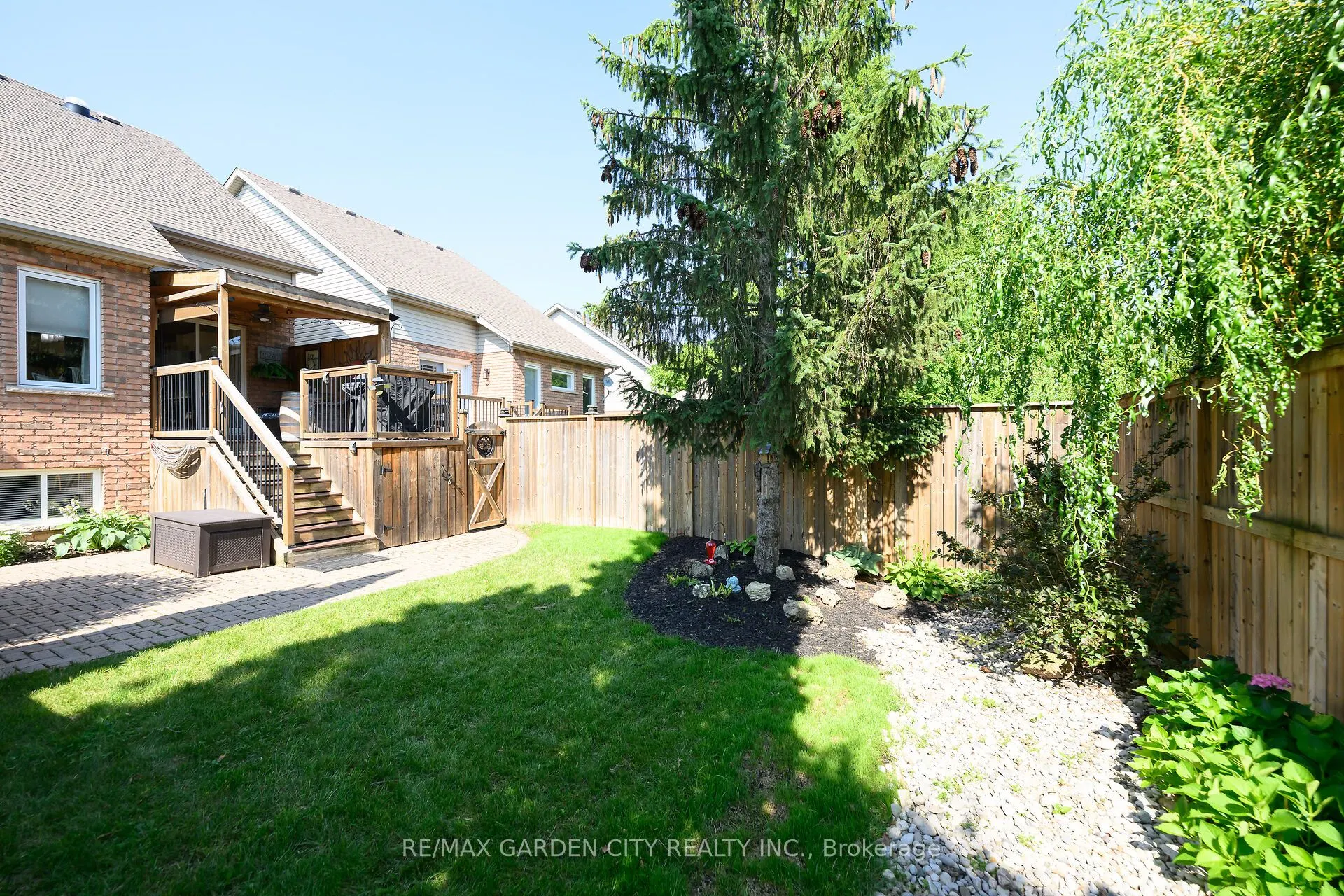 5126 ST. GEORGE Drive