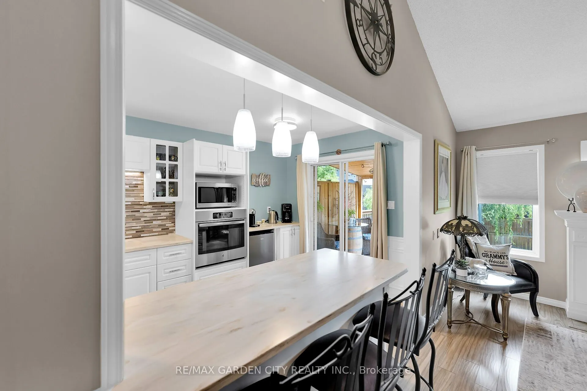 5126 ST. GEORGE Drive