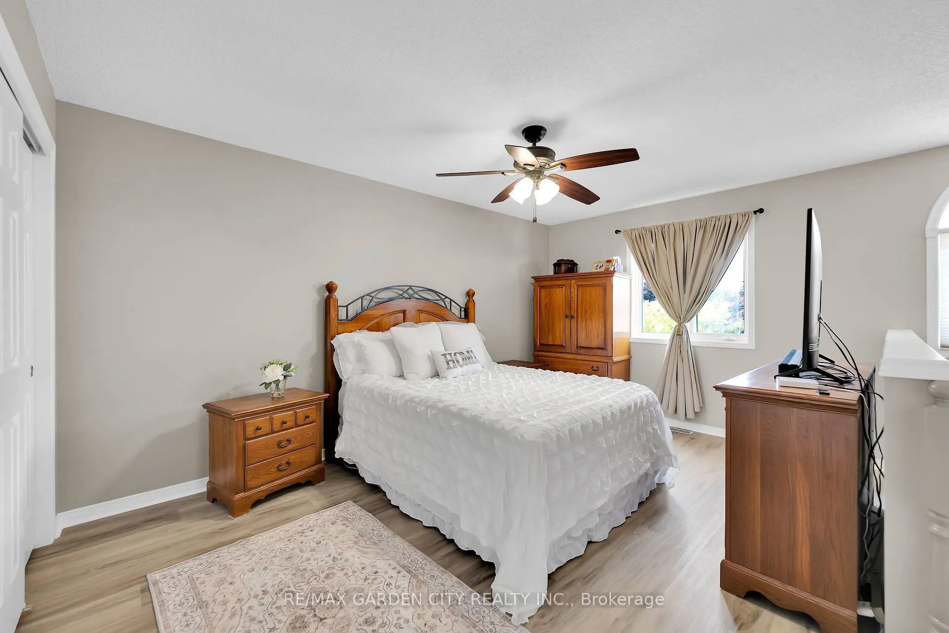 5126 ST. GEORGE Drive