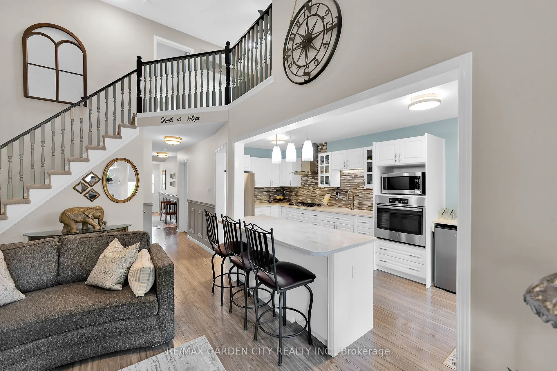 5126 ST. GEORGE Drive