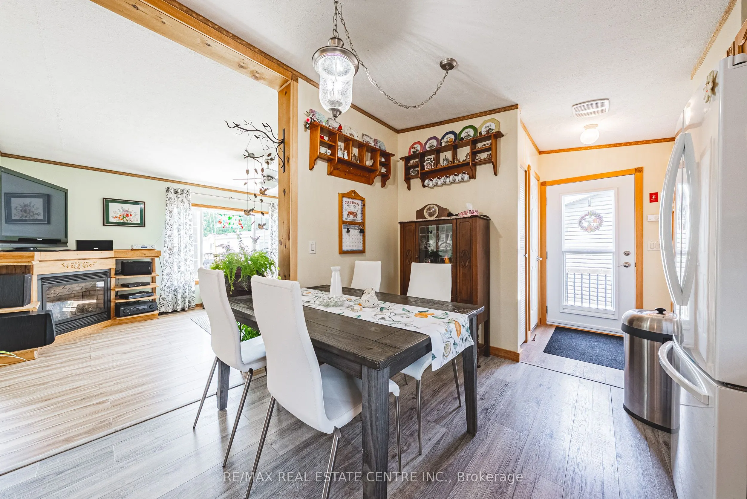 21 ELM PVT Street