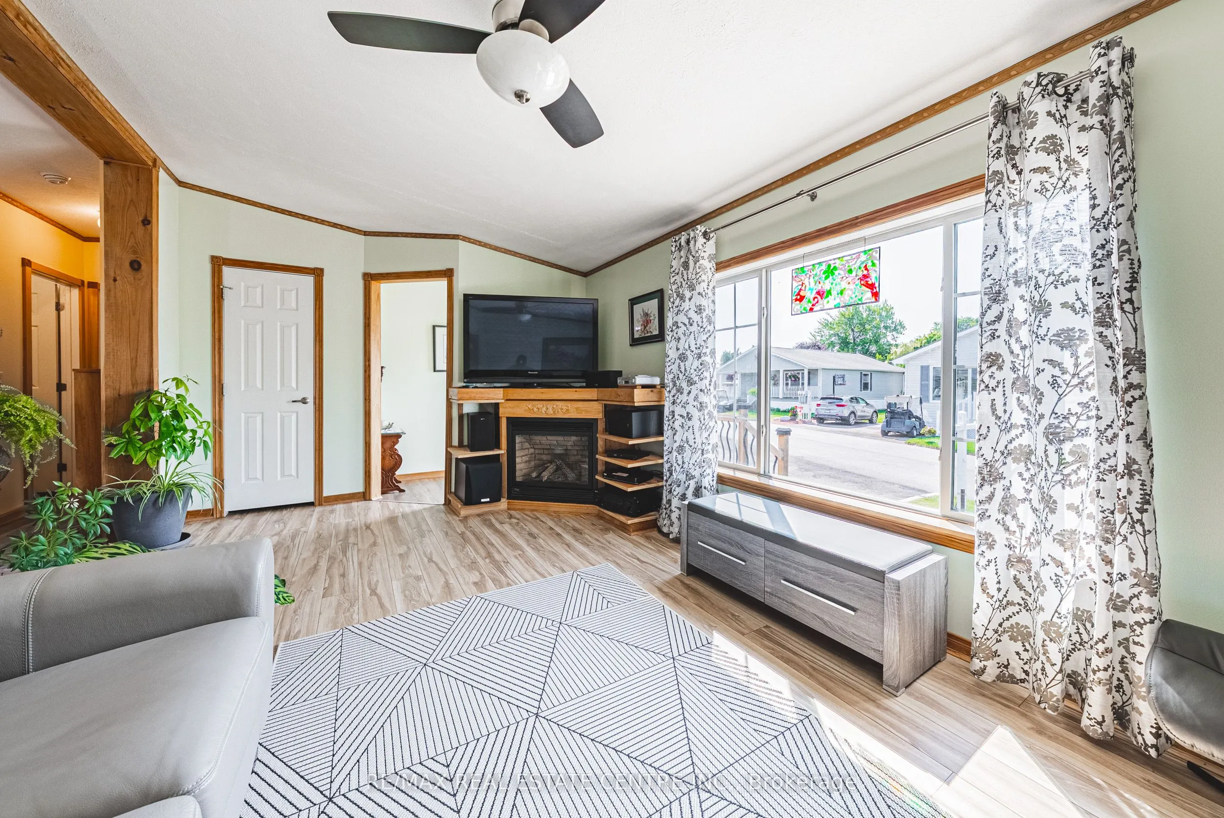 21 ELM PVT Street