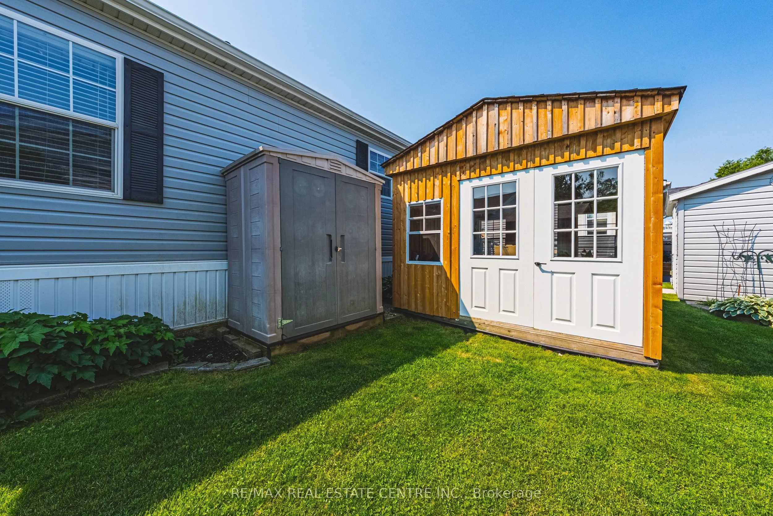 21 ELM PVT Street