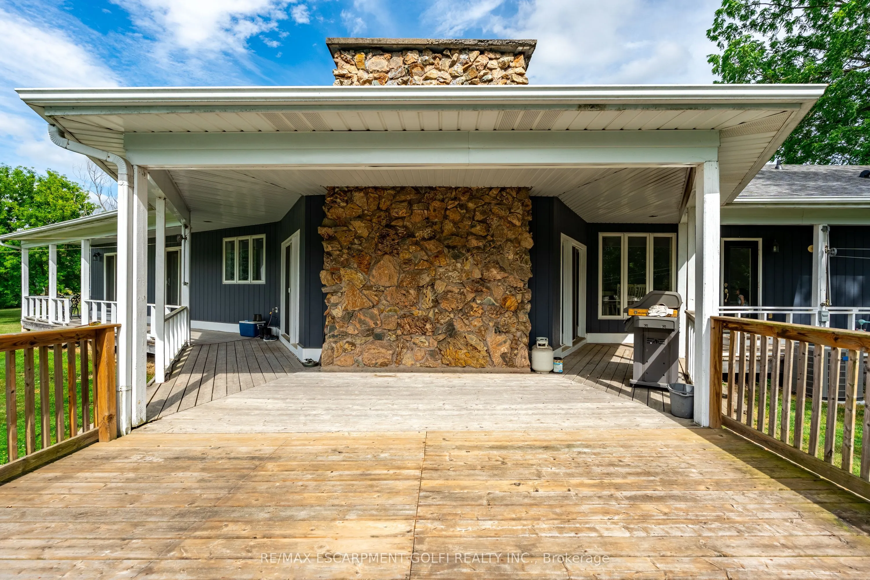 864 Caistorville Road