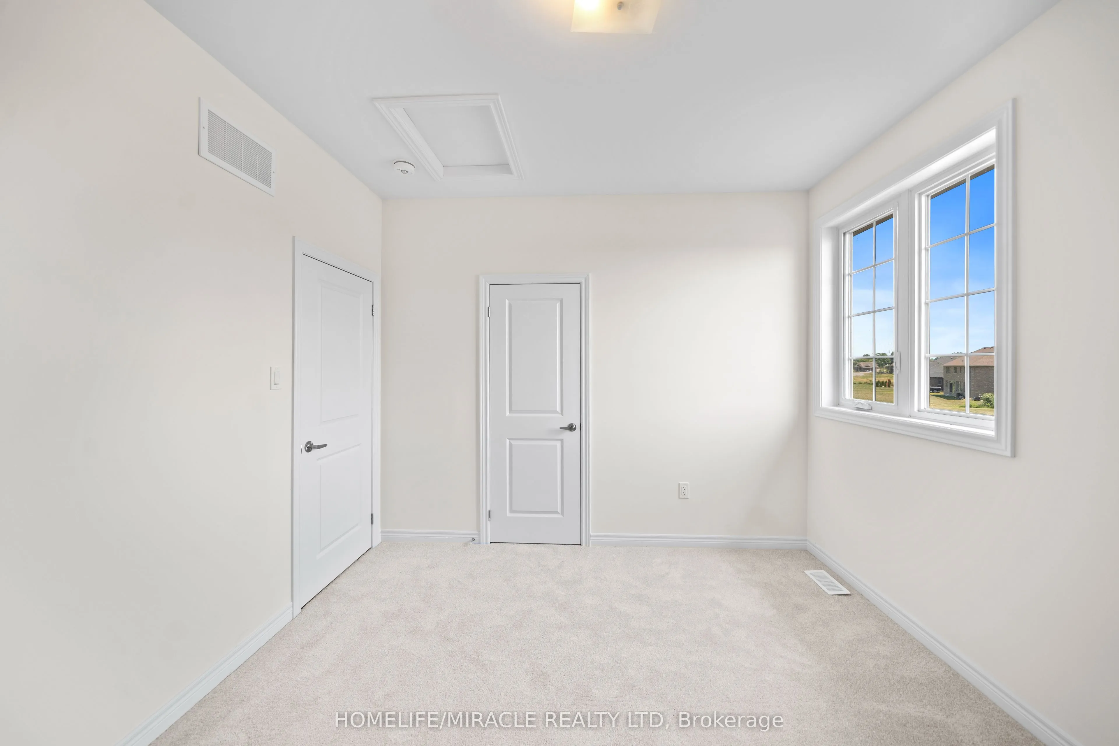 5 Skyvue Crescent