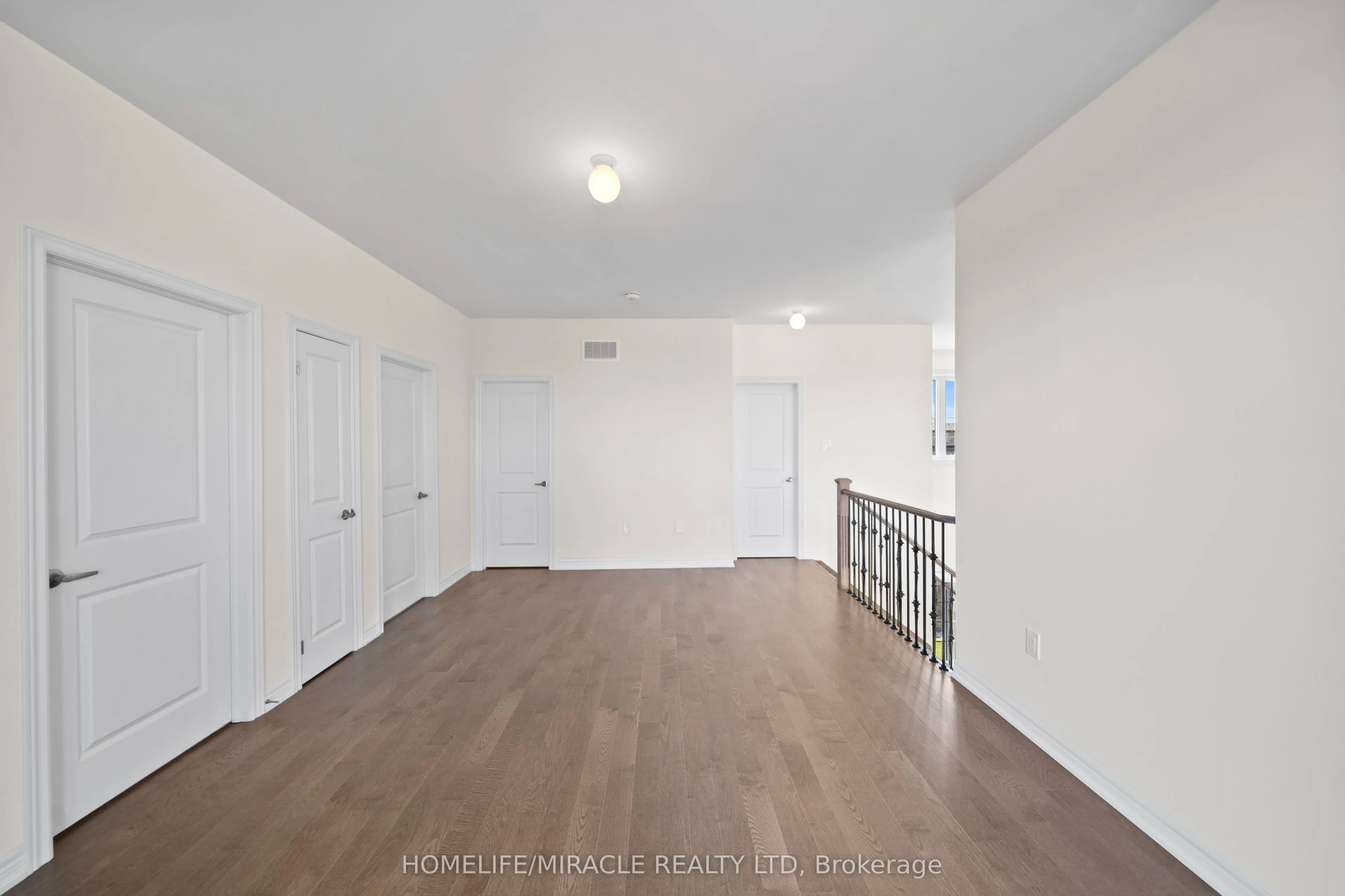 5 Skyvue Crescent
