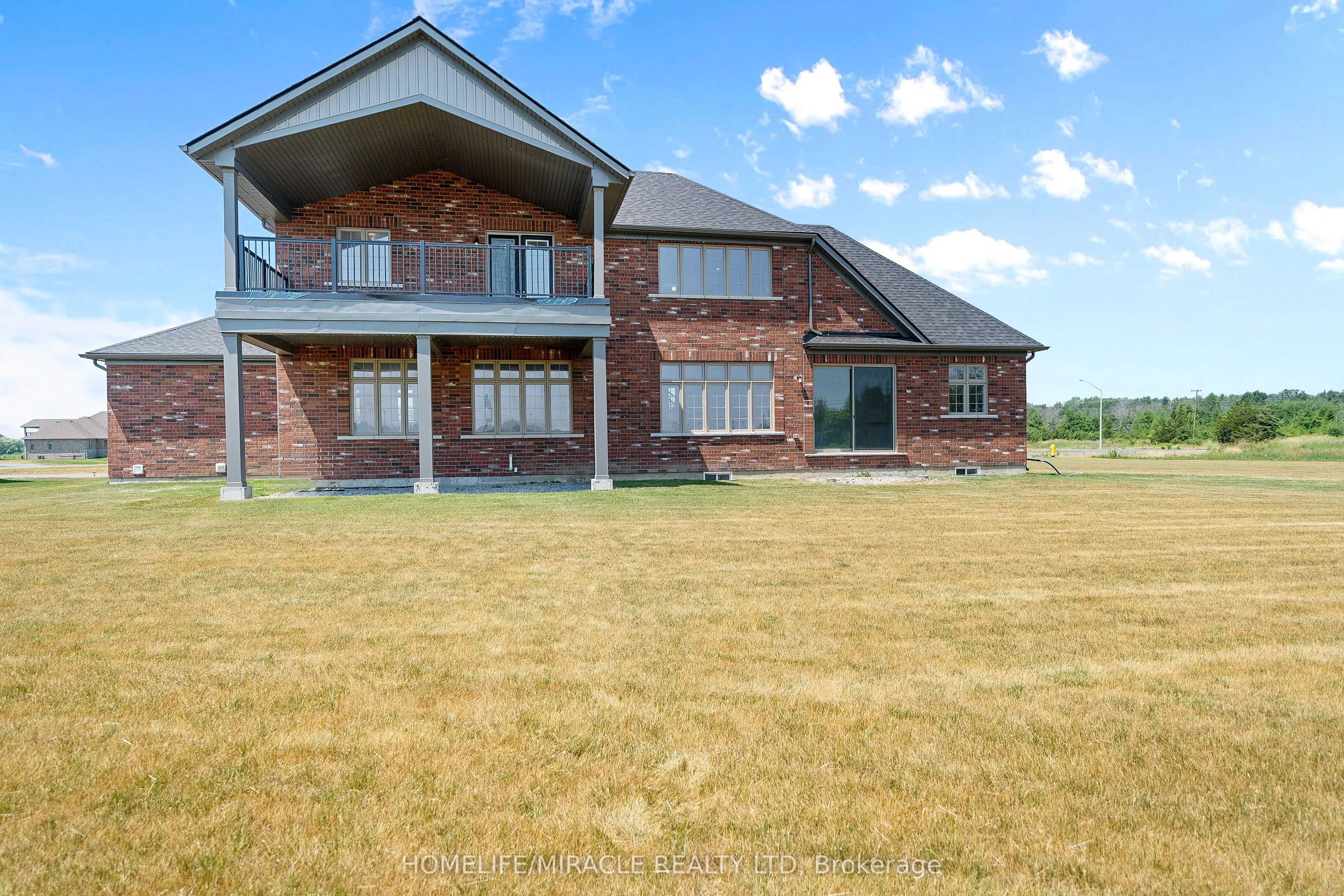 5 Skyvue Crescent