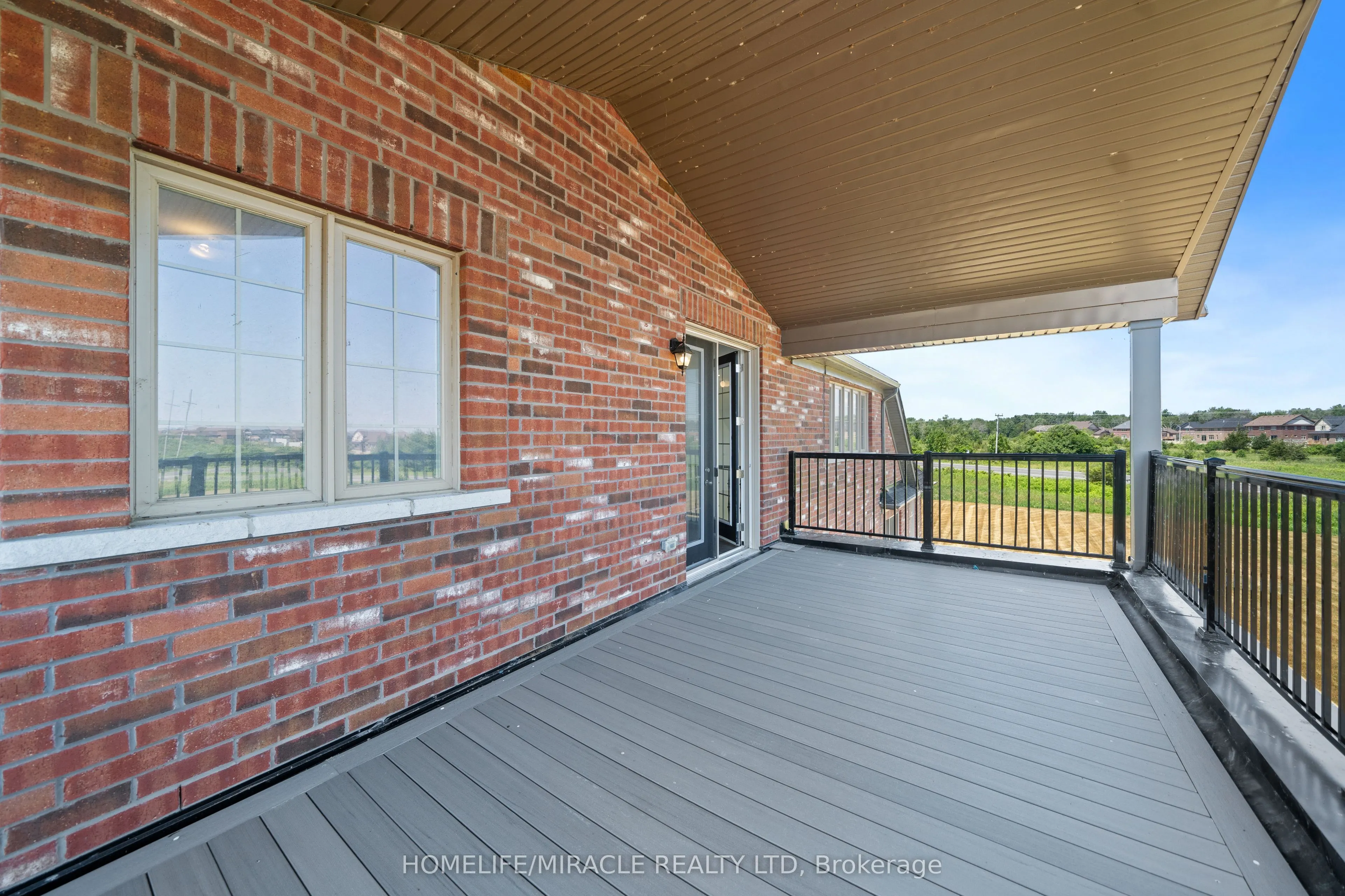 5 Skyvue Crescent