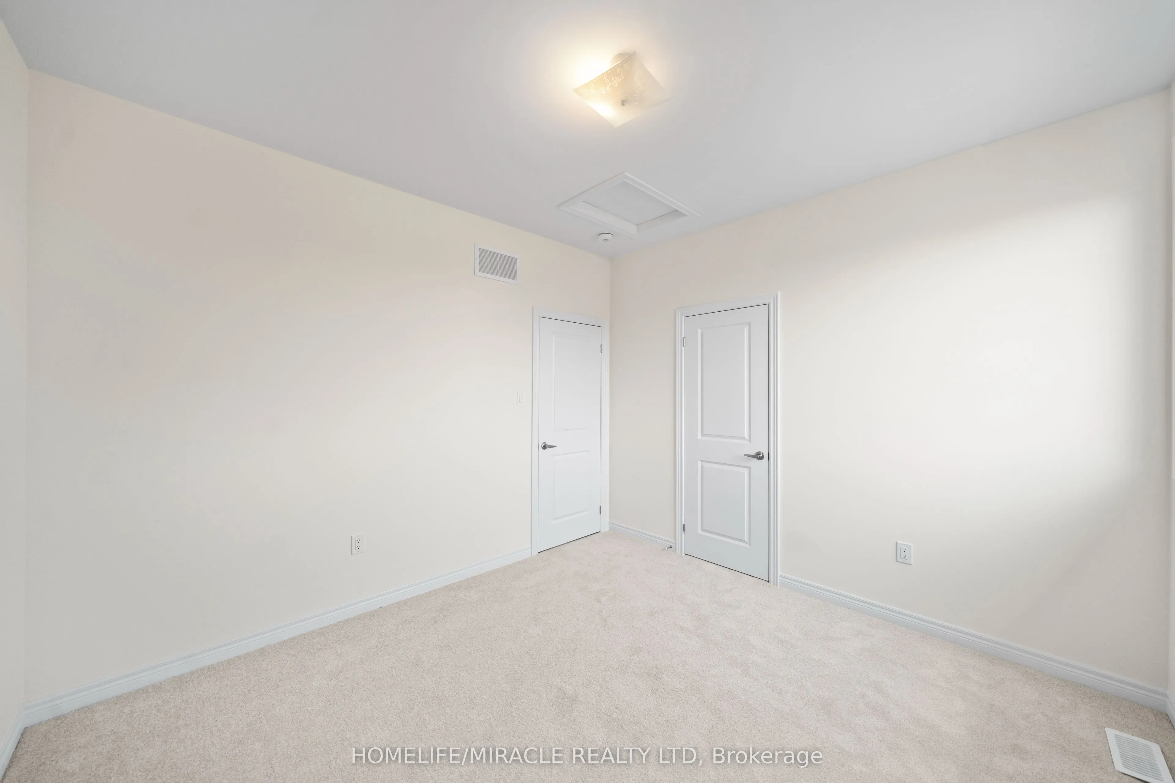 5 Skyvue Crescent