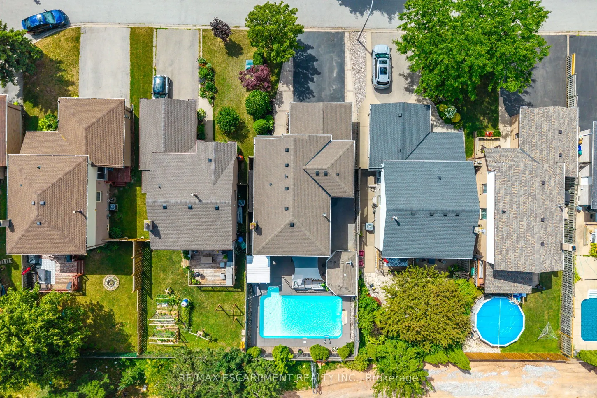 17 Tami Crescent