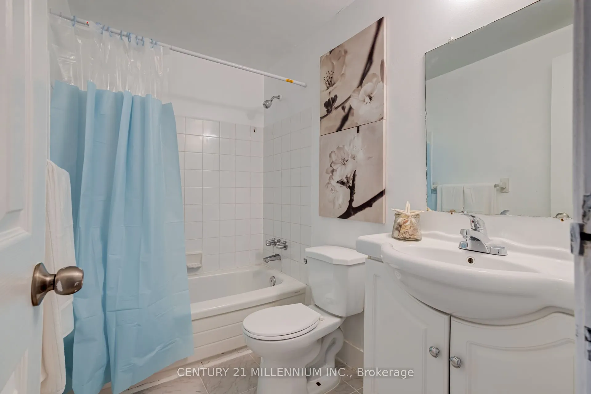 470 Second Street, #17