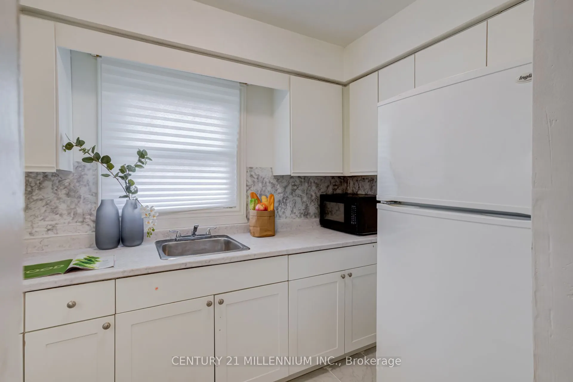 470 Second Street, #17