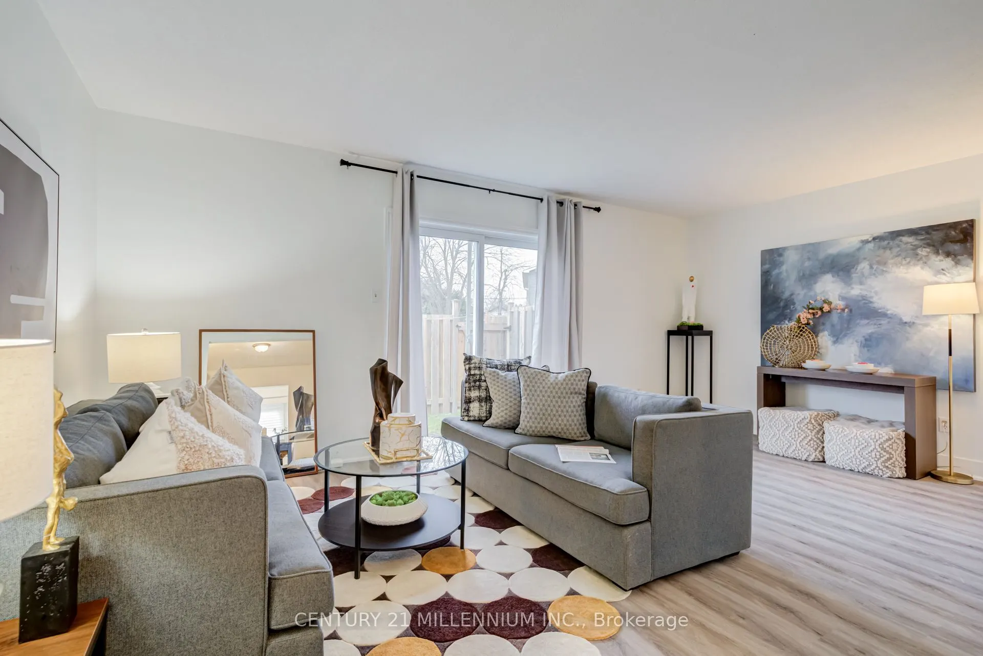 470 Second Street, #17