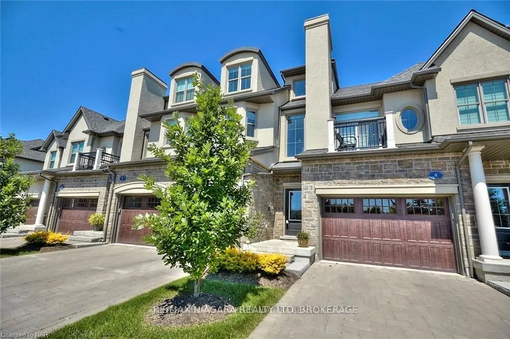 6 St. Andrews Lane S, #6
