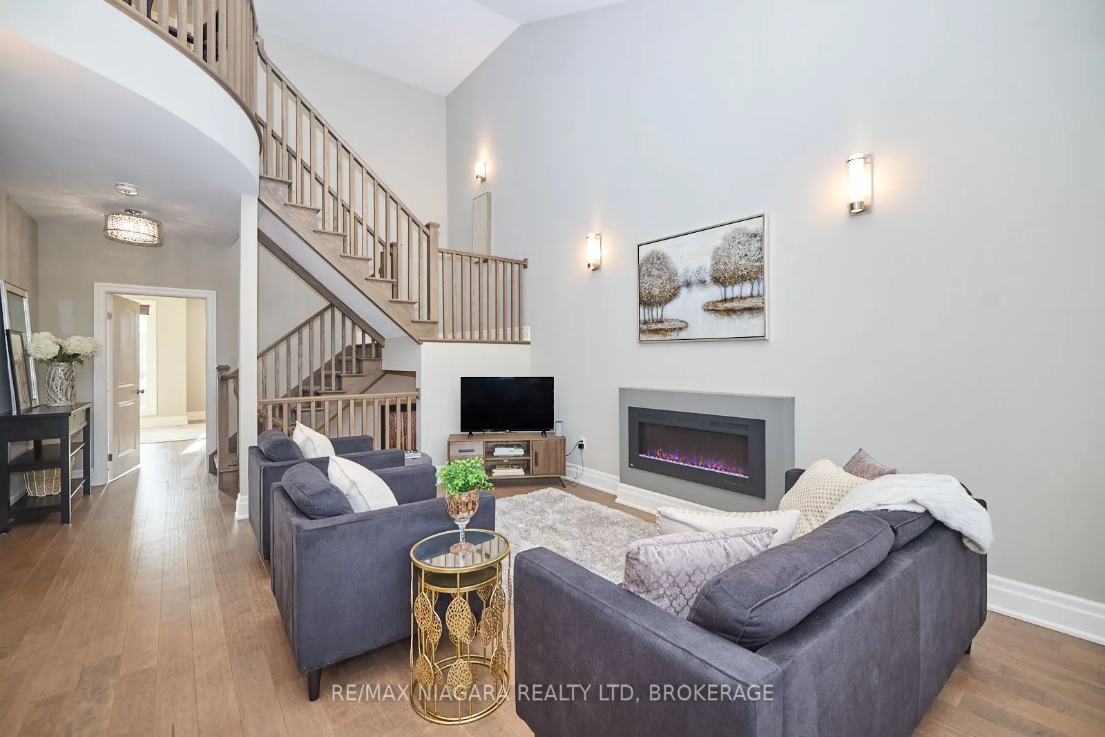 6 St. Andrews Lane S, #6
