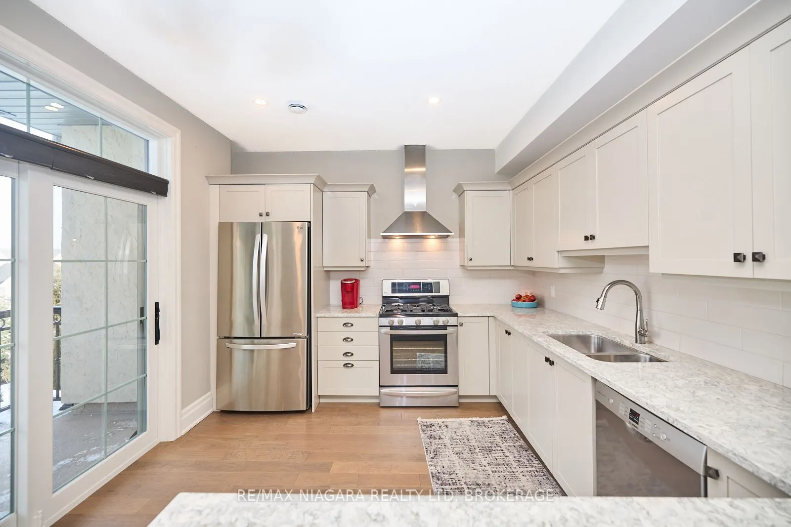 6 St. Andrews Lane S, #6