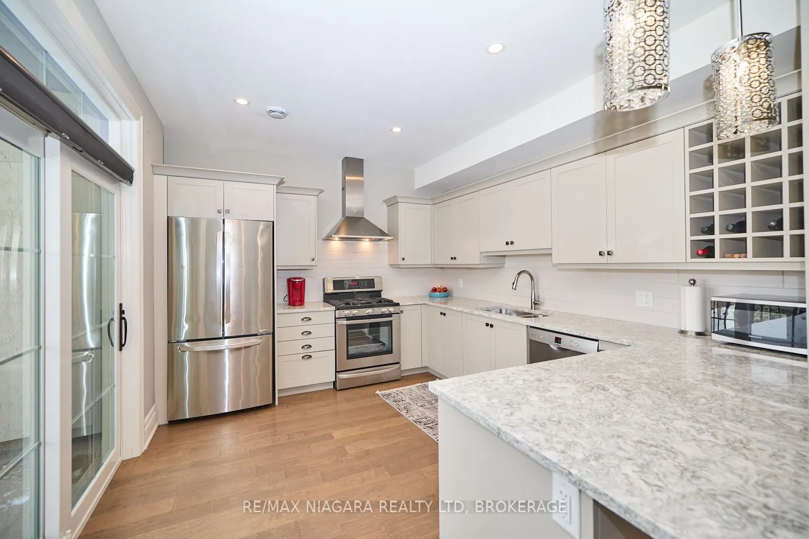 6 St. Andrews Lane S, #6