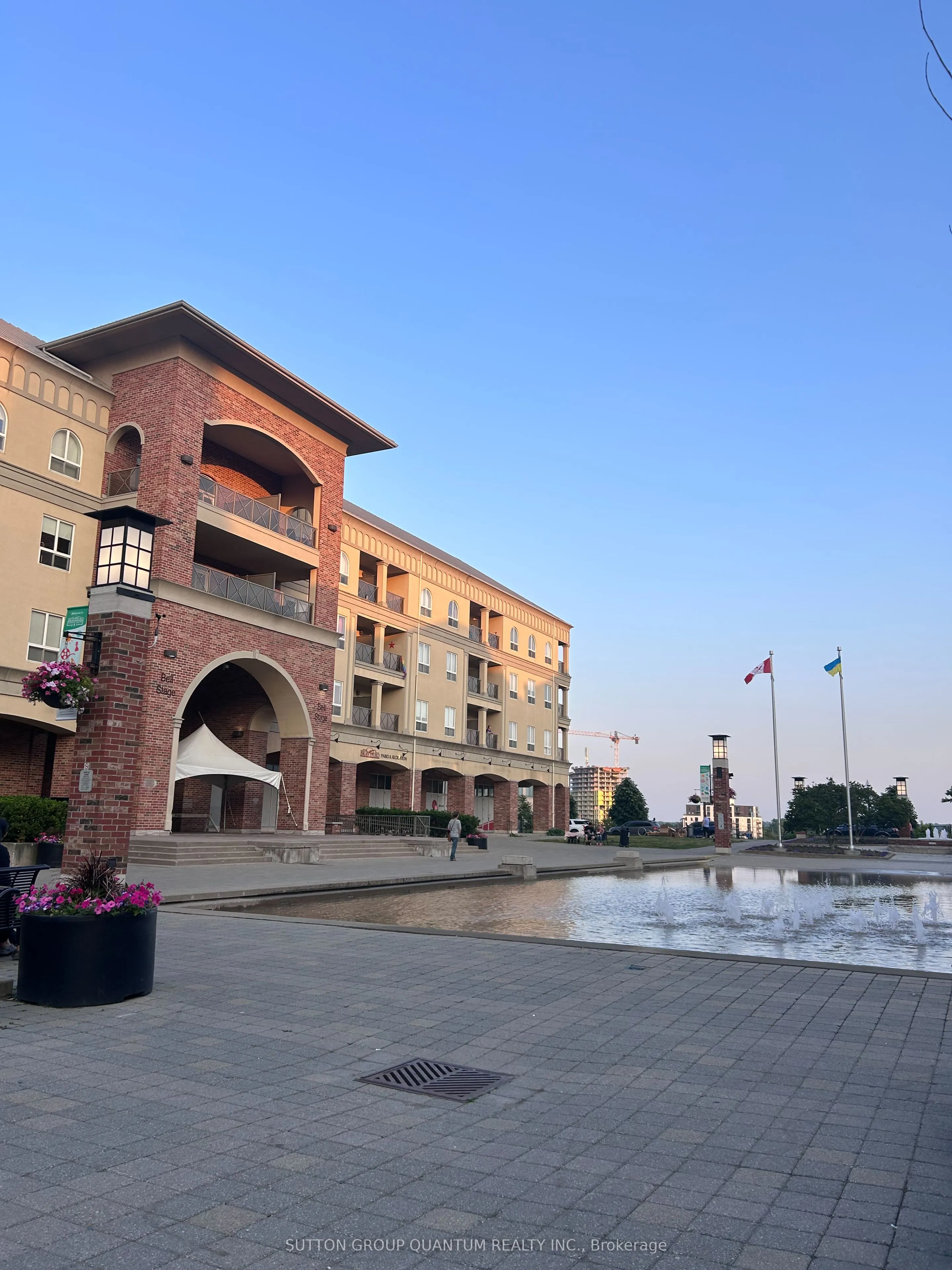 150 Colborne Street, #206