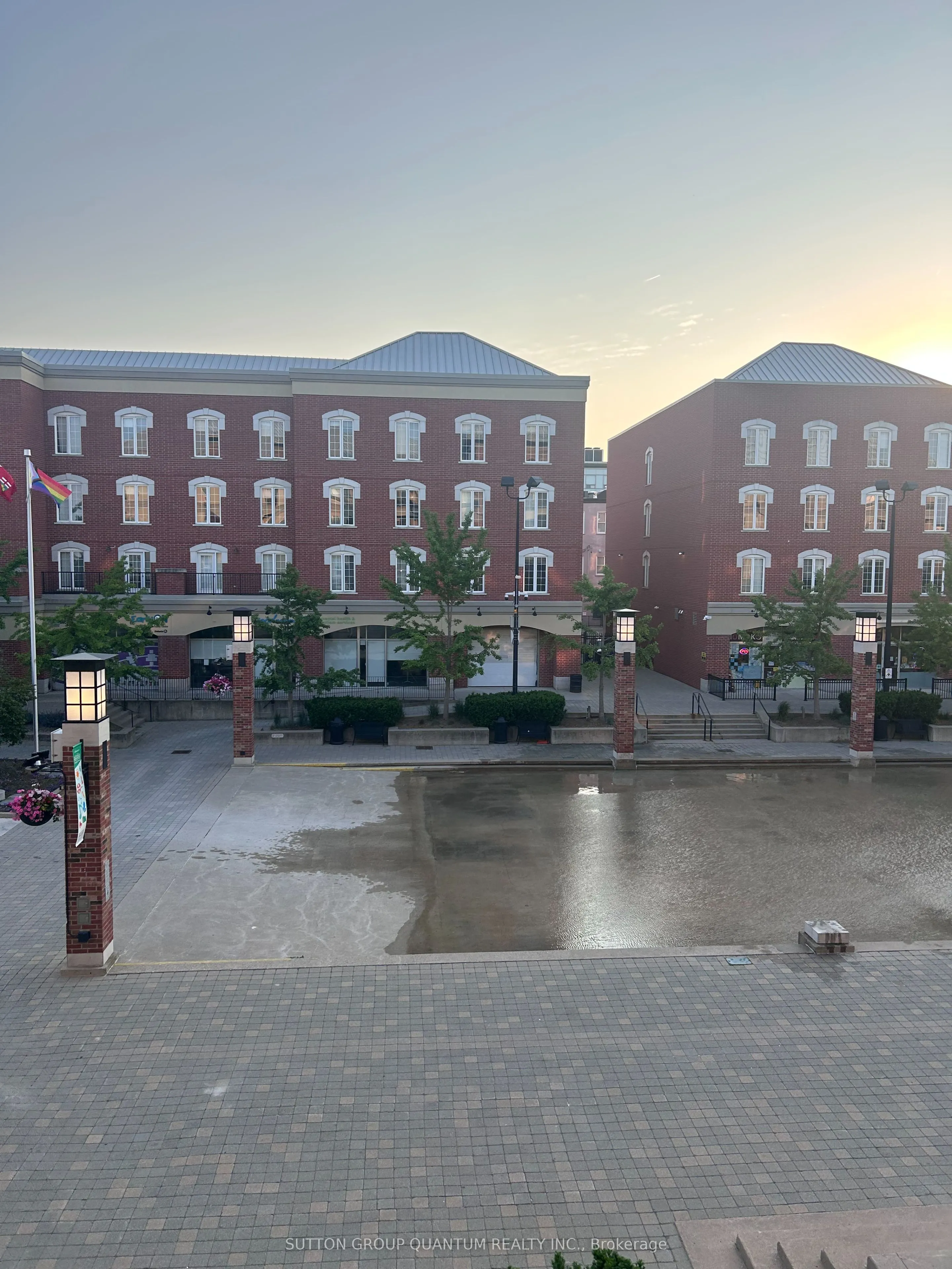 150 Colborne Street, #206