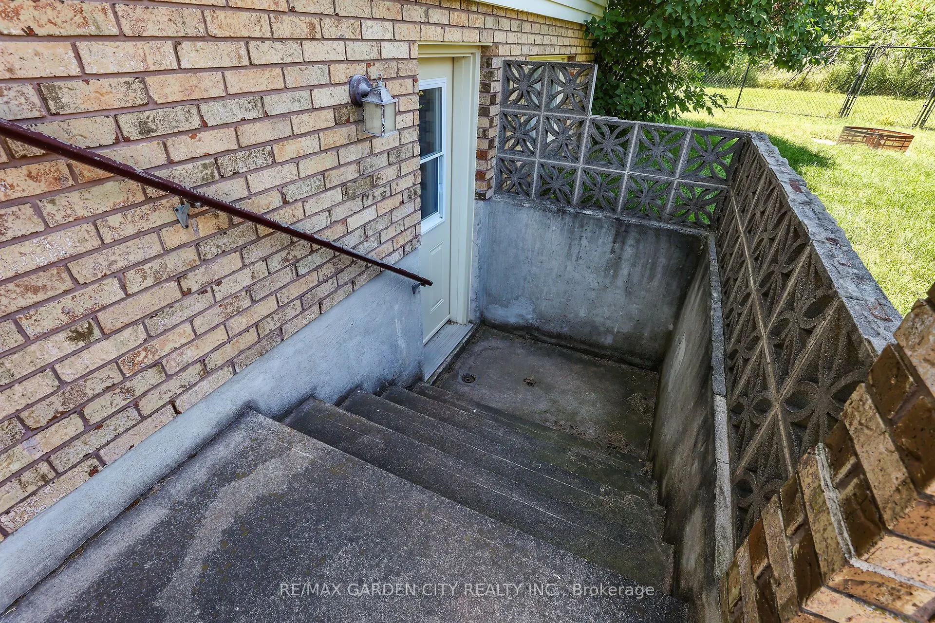 329 Central Avenue