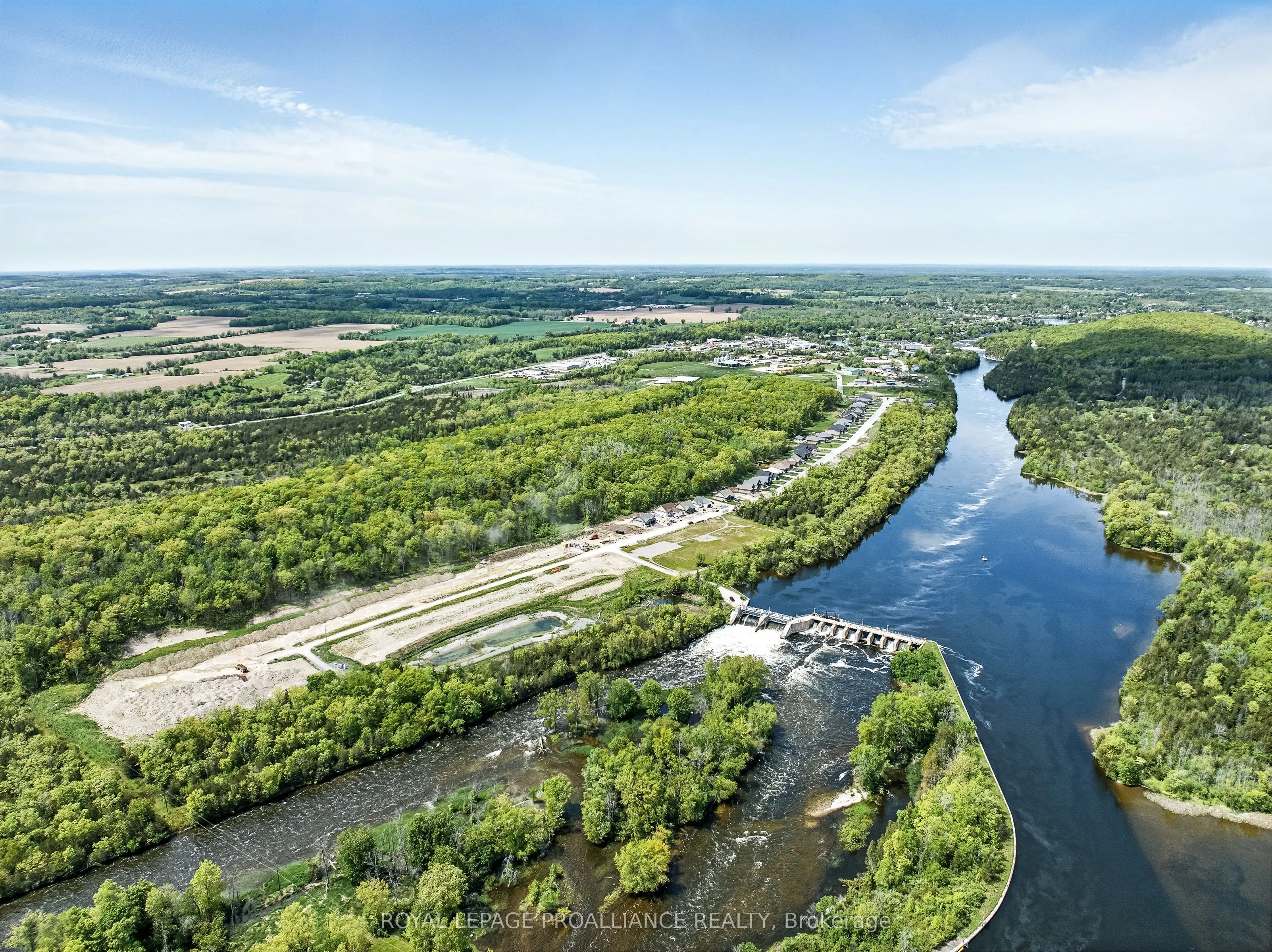 60 Riverside Trail